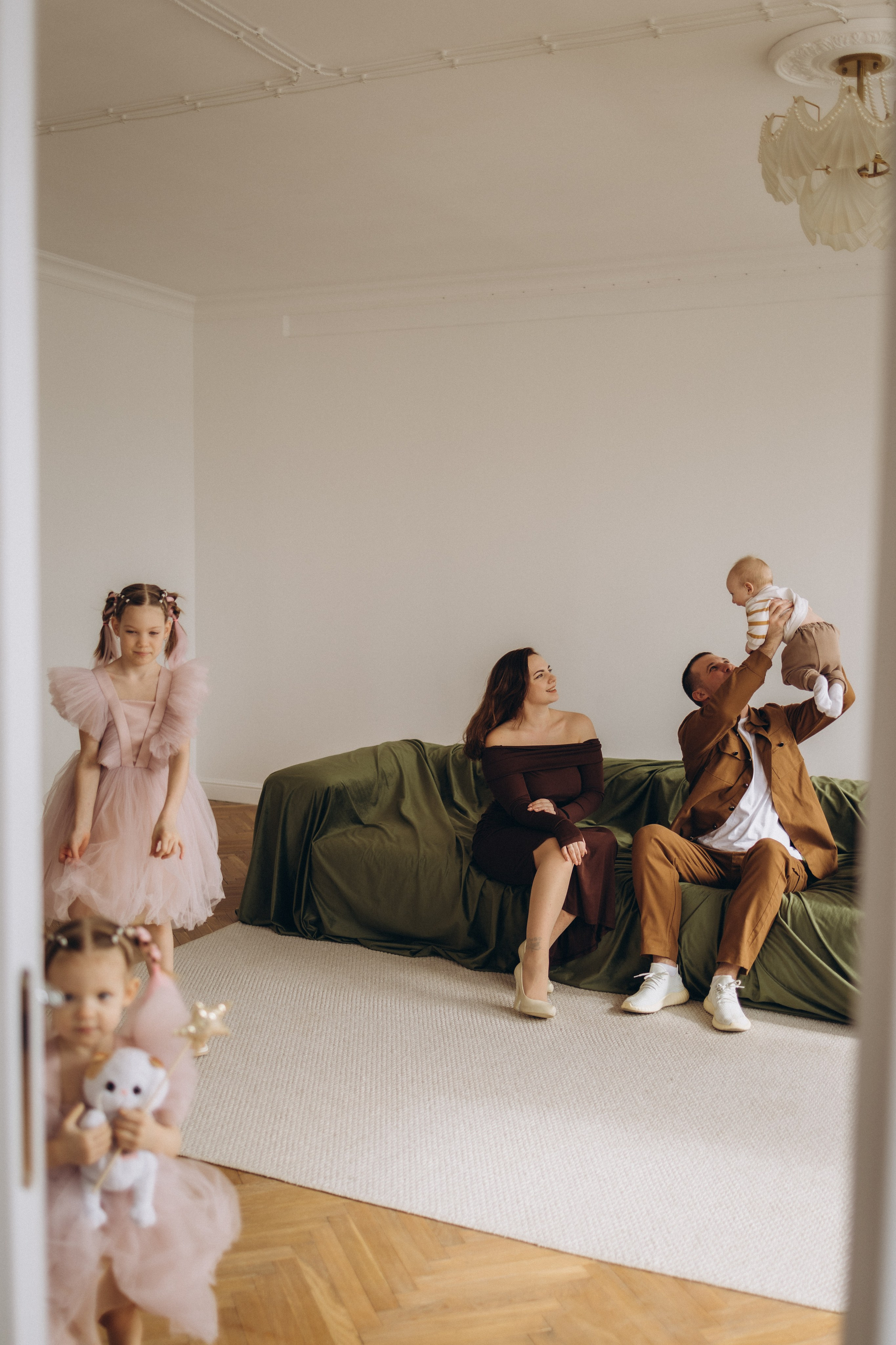 Студийная семейная фотосъемка (12.04.2025) г. Обнинск (Калужская обл.). Надежда Стар семейный и церковный фотограф в Жукове и Калужской области