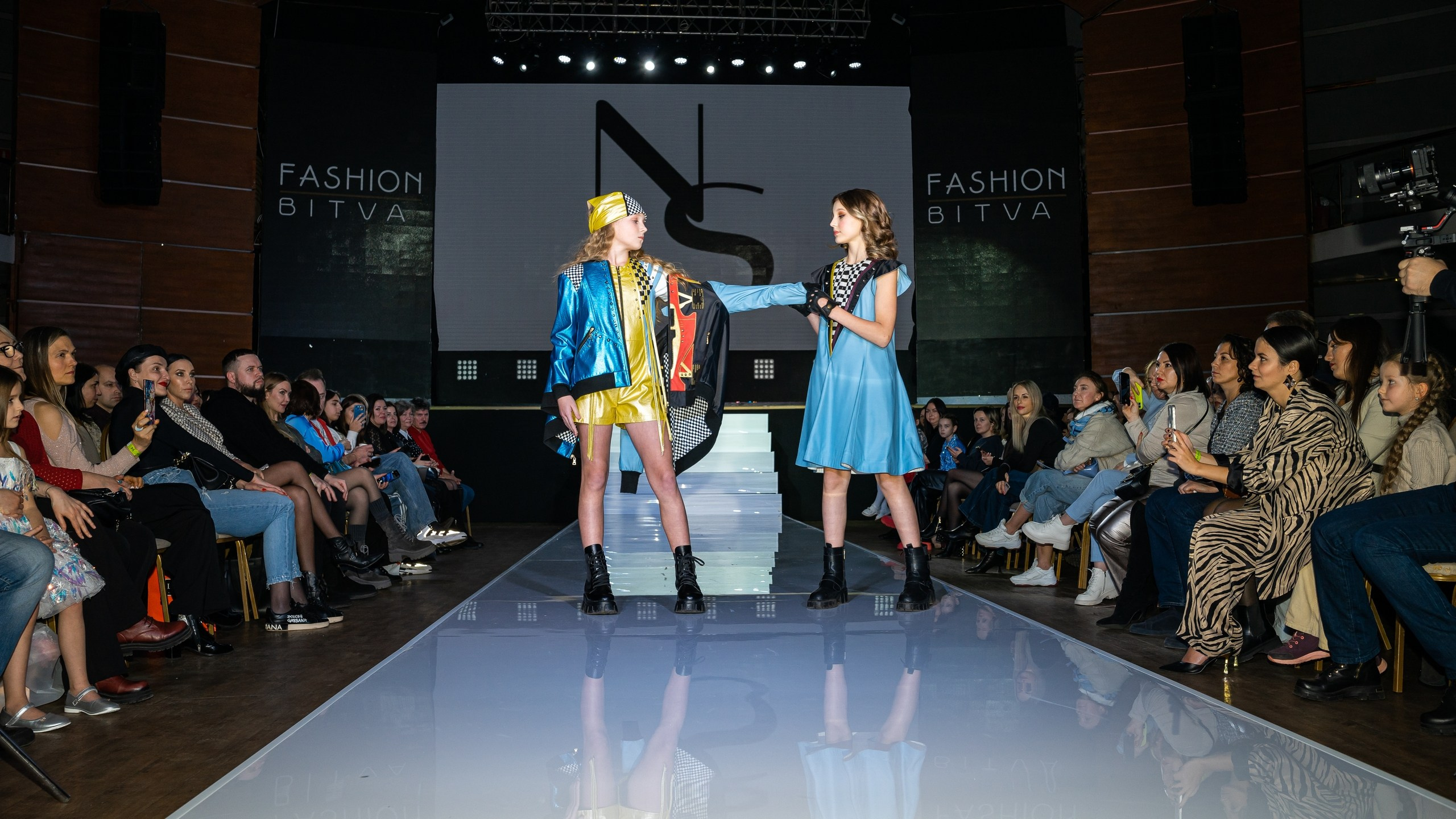 Модельный показ. Контент-фотограф в Москве Тима Забабурин