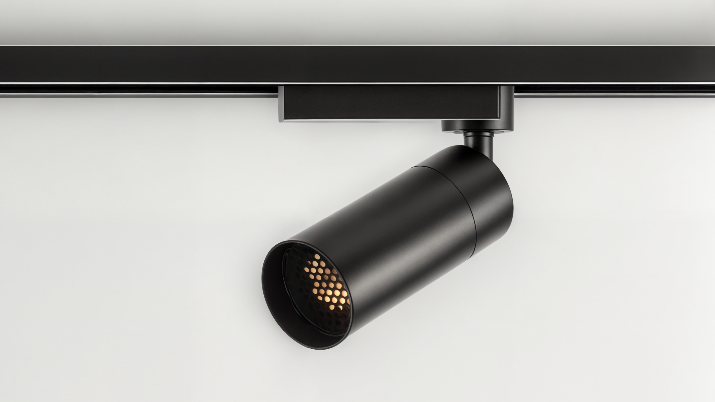 Виртуальные фотосъемки/ визуализация предметов для брендов, магазинов и контента. МЕТАМОРФОЗЕР — пространство визуальных решений для бизнеса