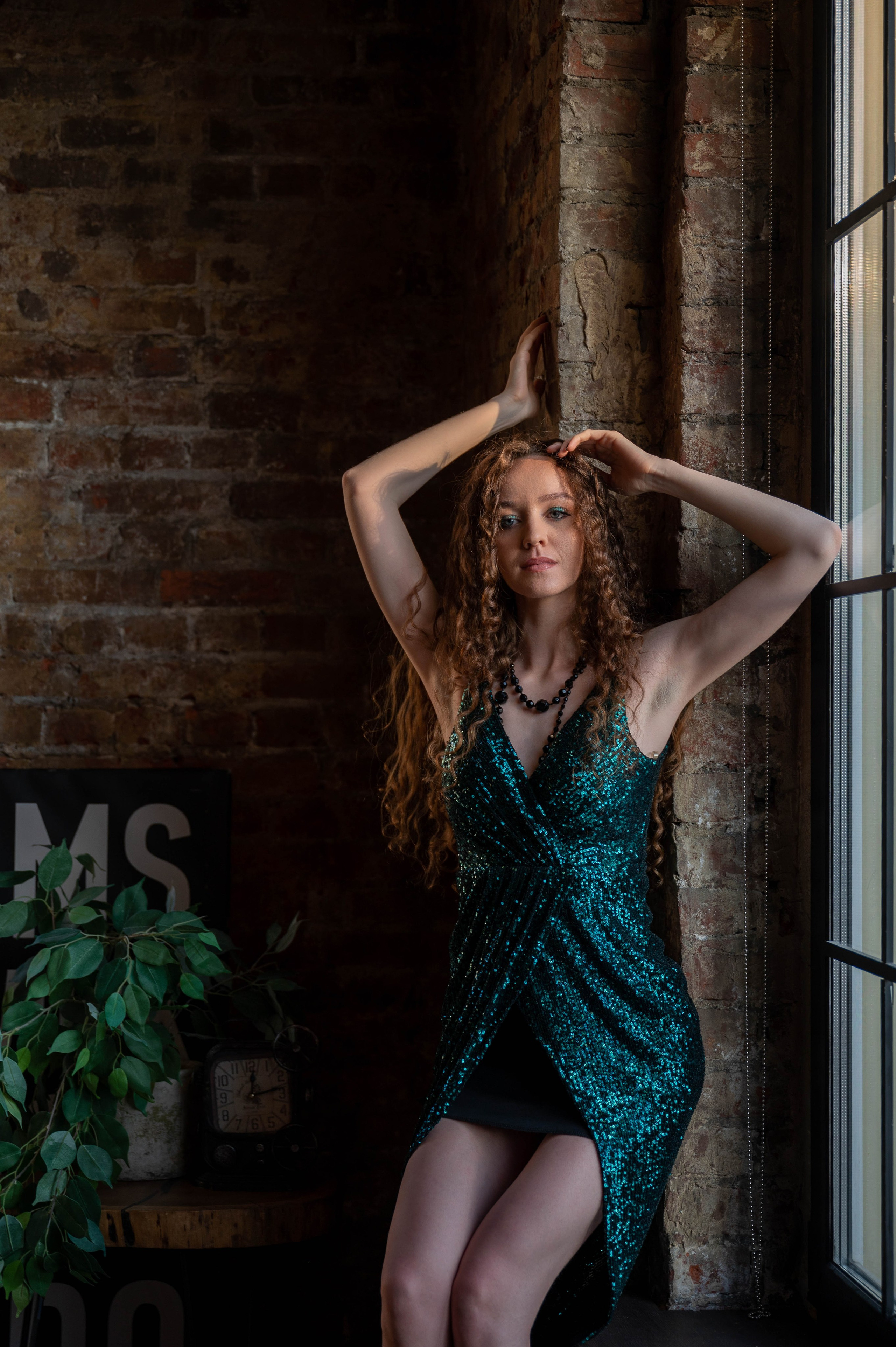 Новый год девушка. Семейный и контент фотограф в Москве Alira