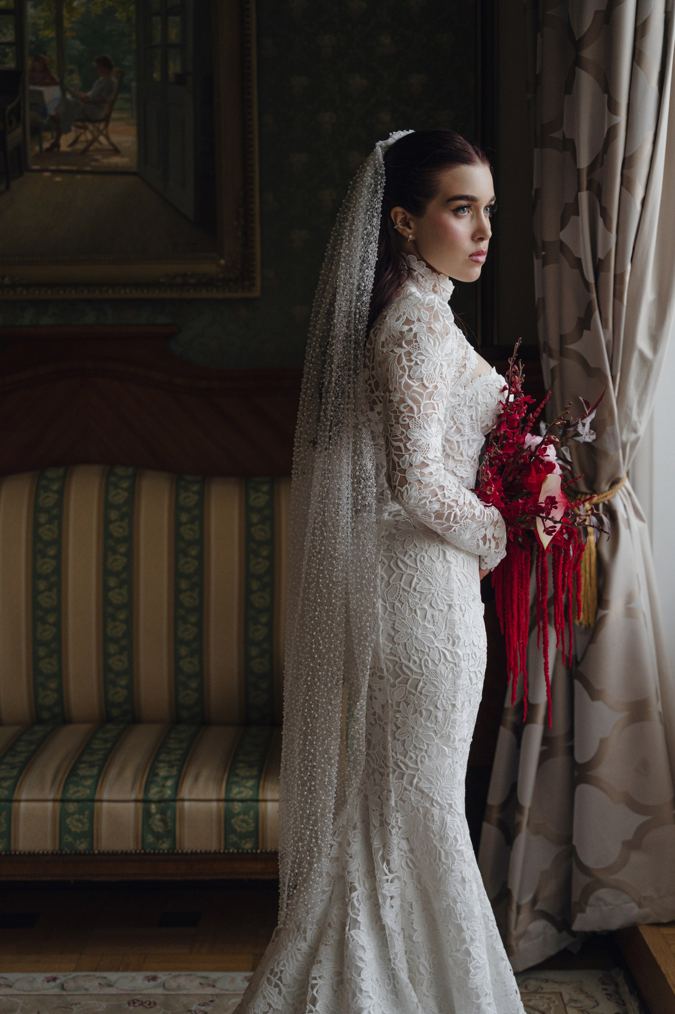 Денис и Анастасия. Метрополь и Особняк Спиридонова. Свадебный фотограф Москва и Санкт-Петербург. Анастасия Чудина