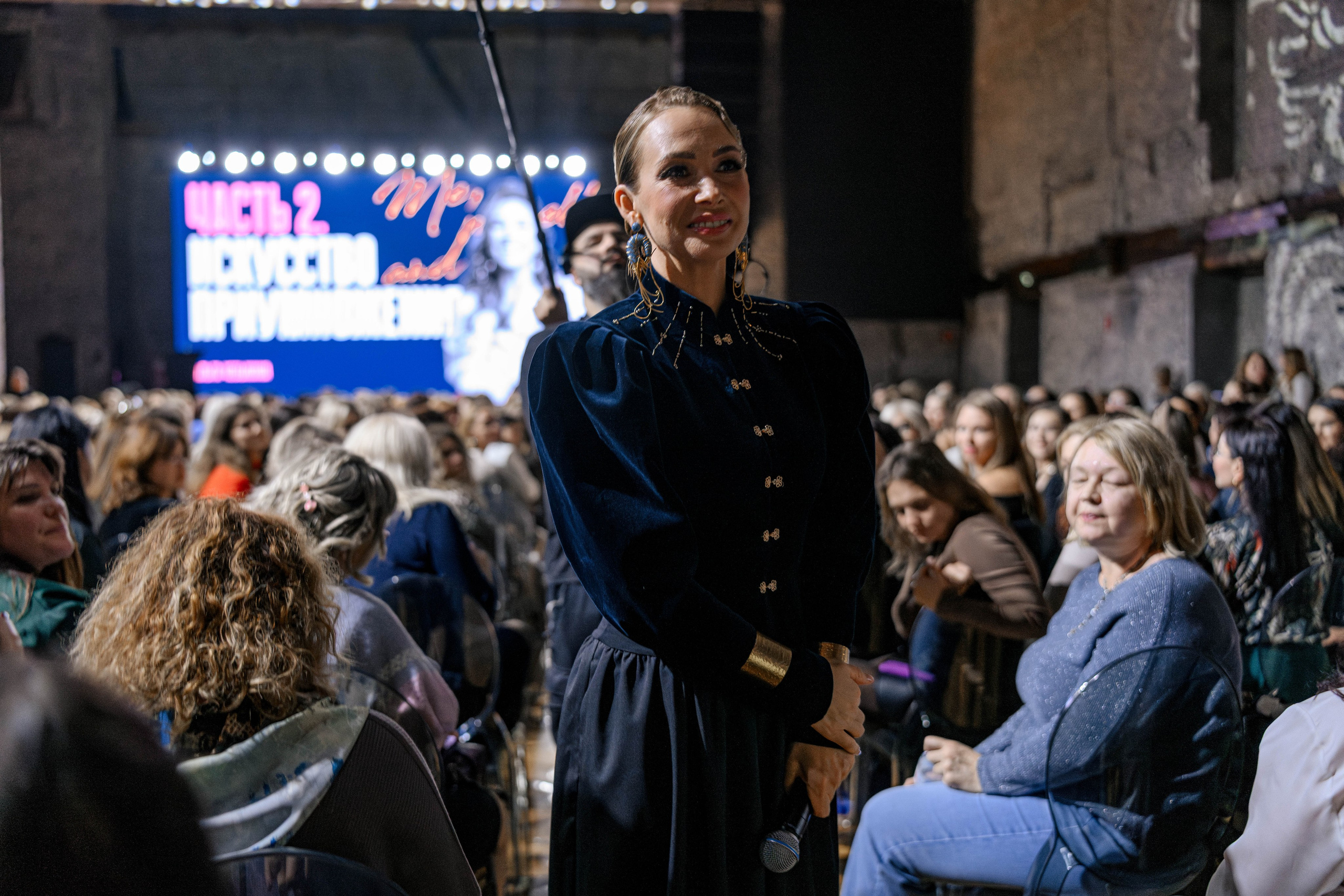 YOUTUBE ЖУРНАЛ ЖЕНЩИНЫ. Максим Комаров — Профессиональный фотограф