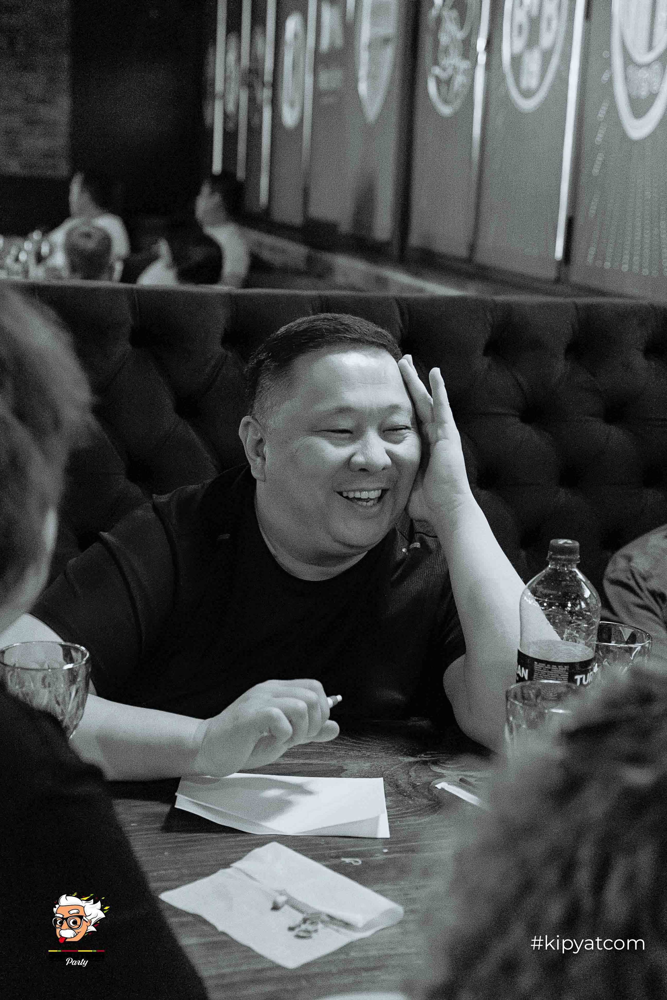 Эйнштейн Party