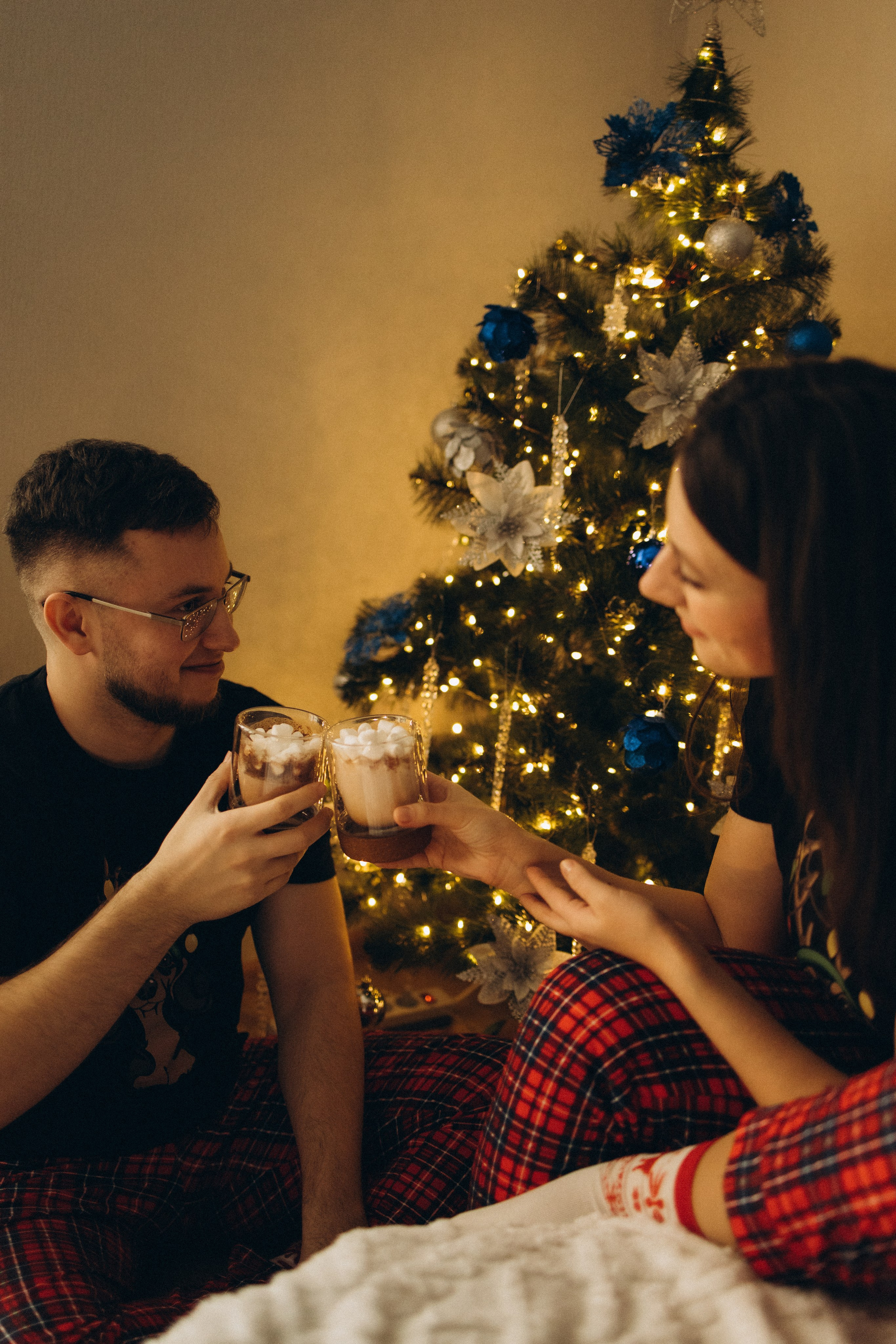 Новогодняя домашняя семейная фотосъемка (21.12.2024)г.Жуков (Калужская обл.). Надежда Стар семейный и церковный фотограф в Жукове и Калужской области