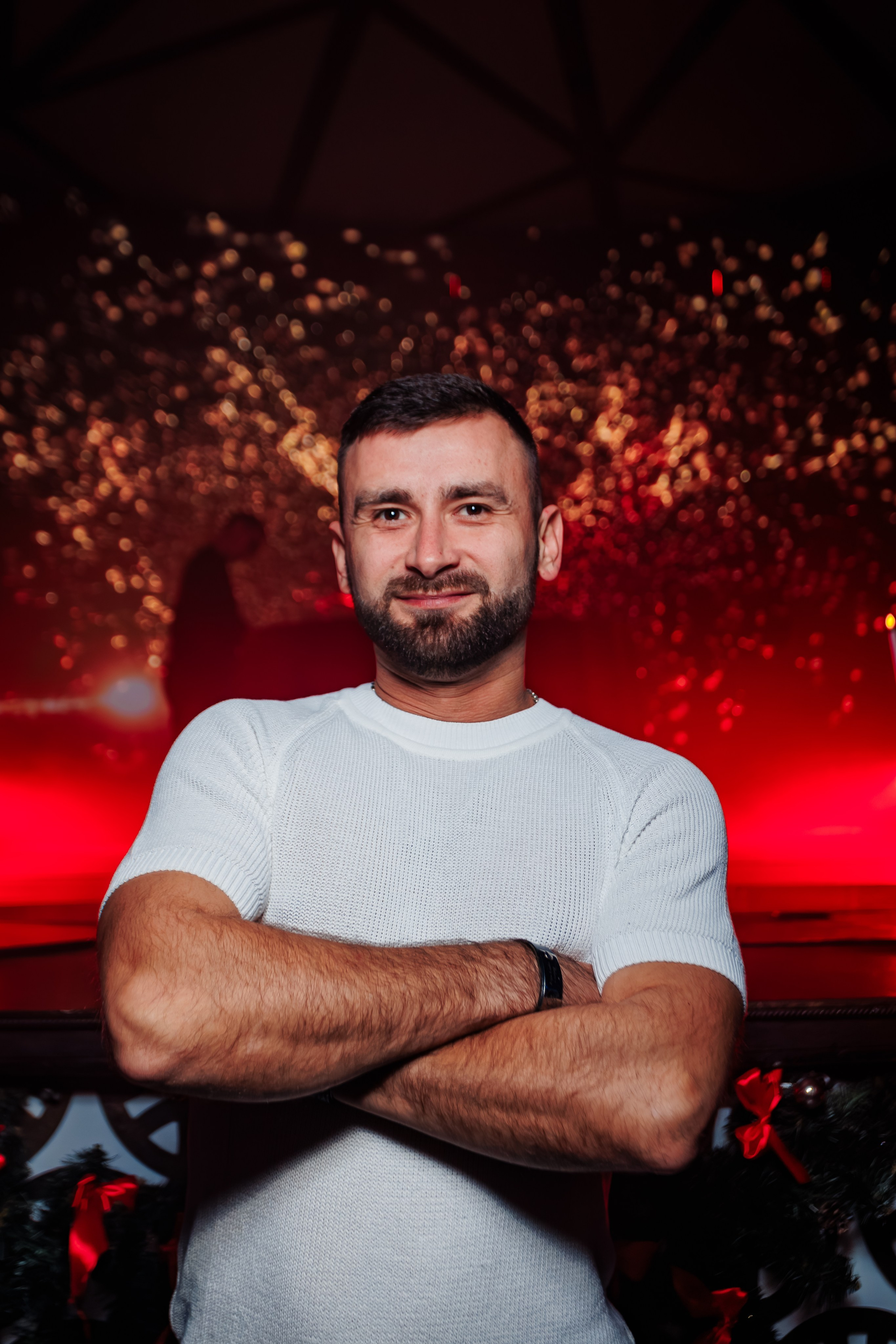 Новогодняя шоу-программа «MAGIC TIME» в PTIZZA BAR_Ялта_31.12.2025. Аминов Руслан | Фотограф