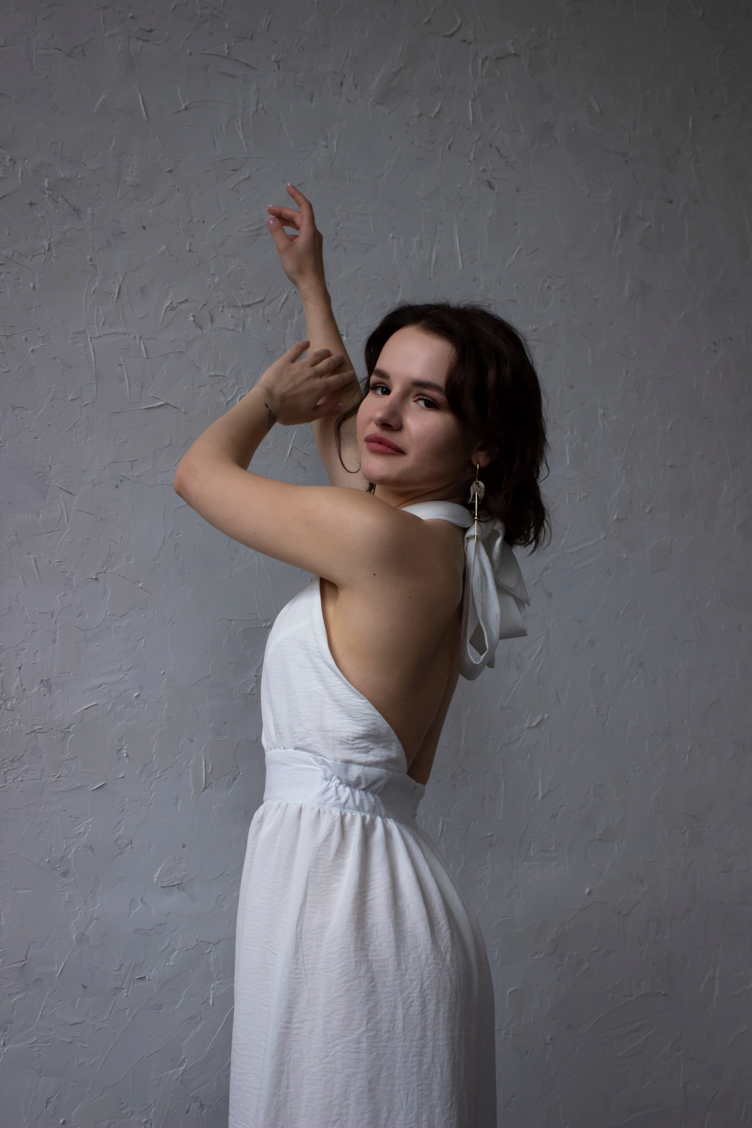 Мария с розами. Фотограф Алексеева Арина