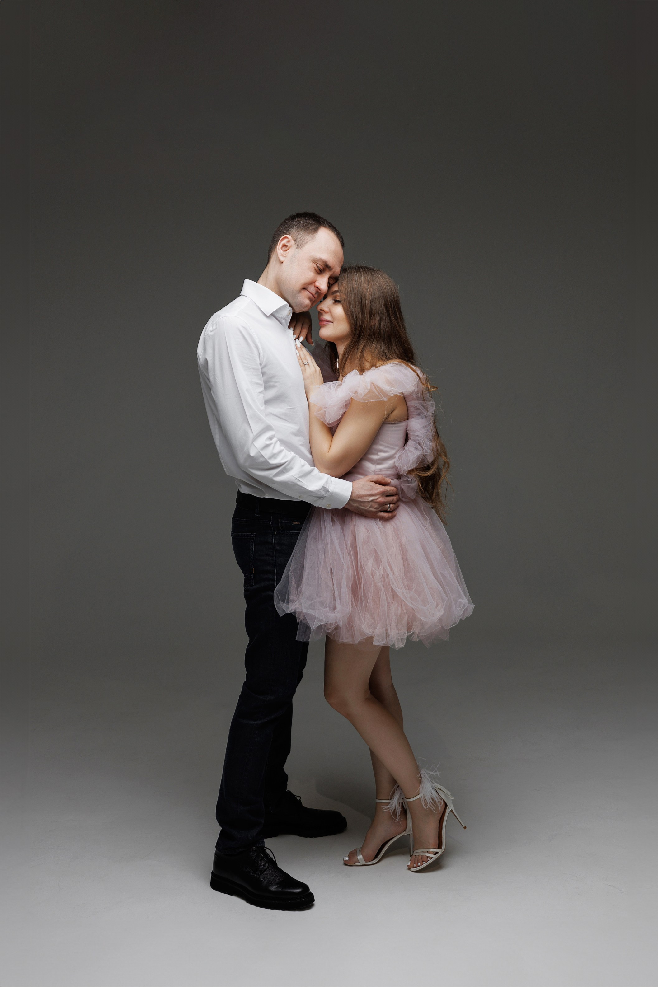 Съемка Дня Рождения Алисы в фотостудии CROSS-STUDIO зал IDEAL. Свадебный и семейный фотограф в Москве и МО Елена Агапова