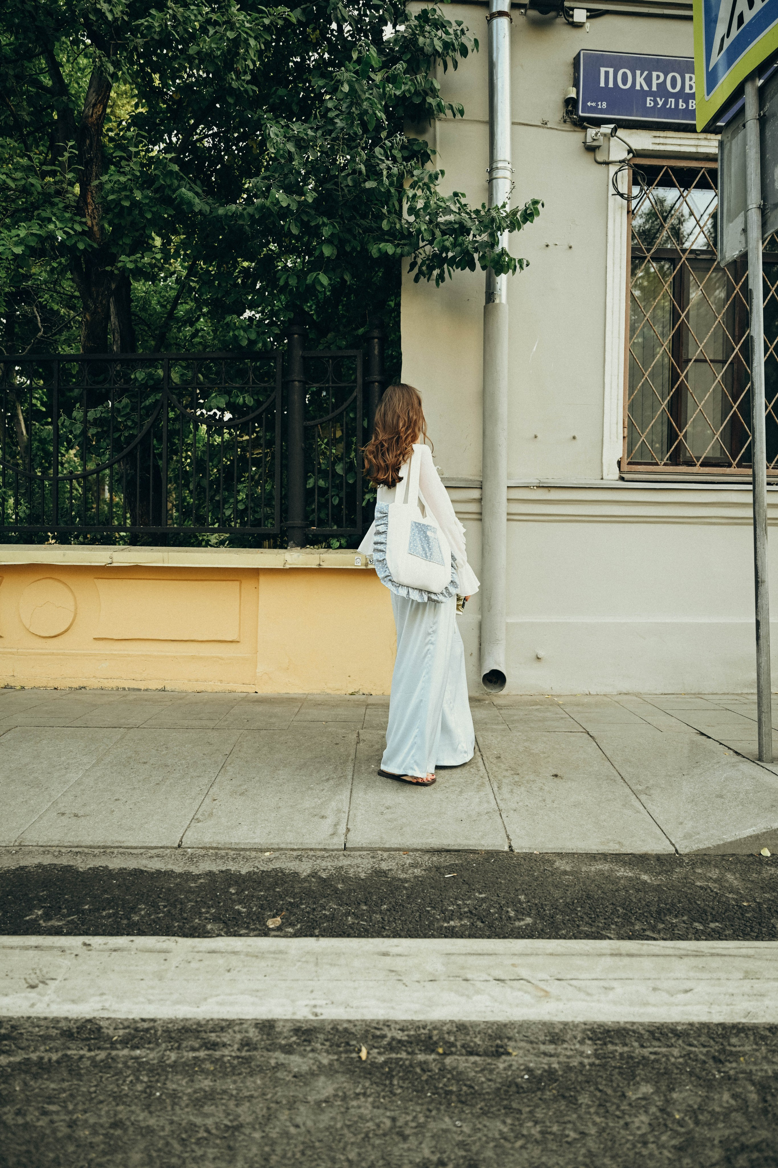 Беременность прогулка. Семейный фотограф в Москве Люберцах Ирина Вронская