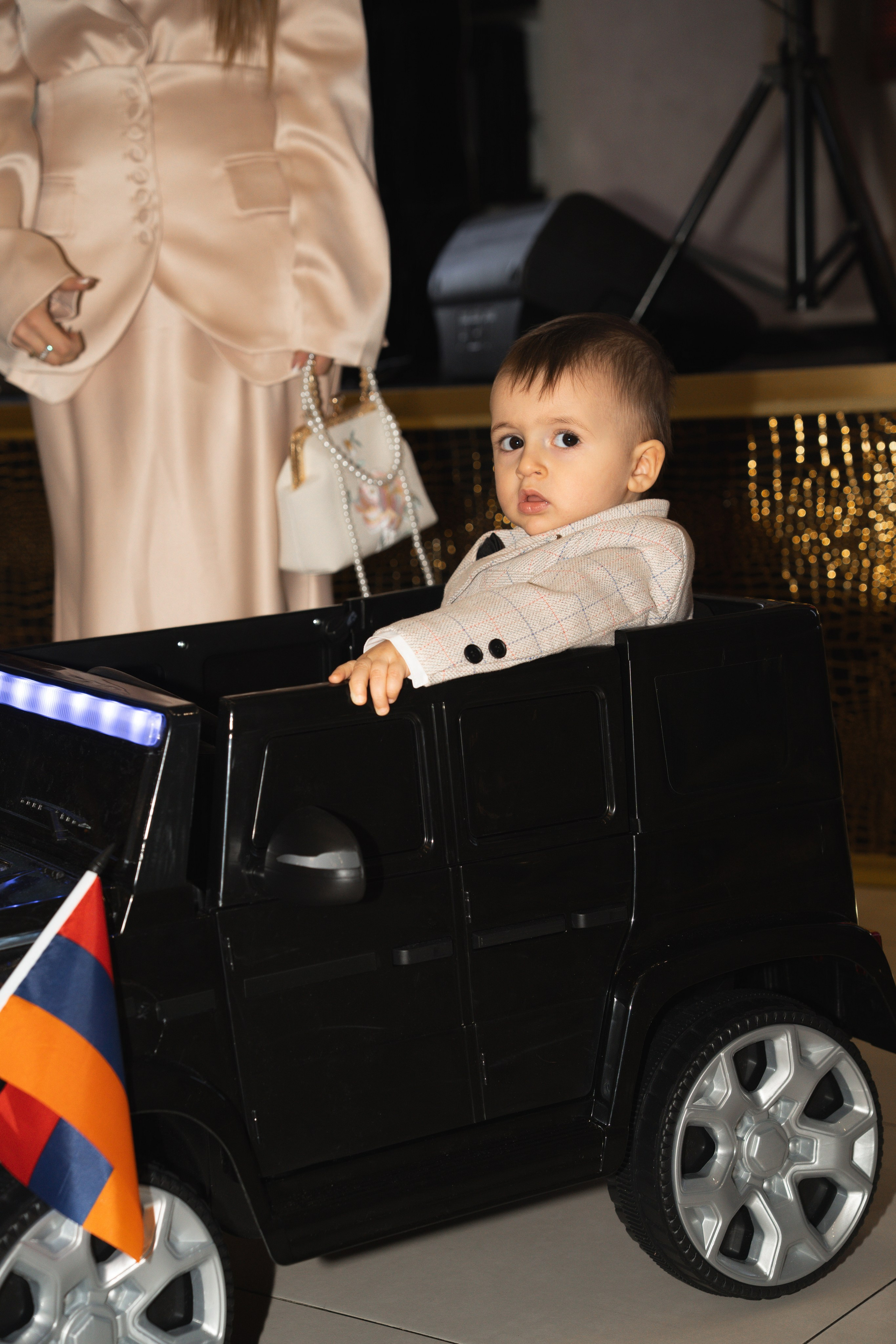 Леону 1 годик. Фотограф/рилсмейкер в Москве и МО. Свадьбы, индивидуальные съемки, лавстори, беременность, мероприятия, бренды