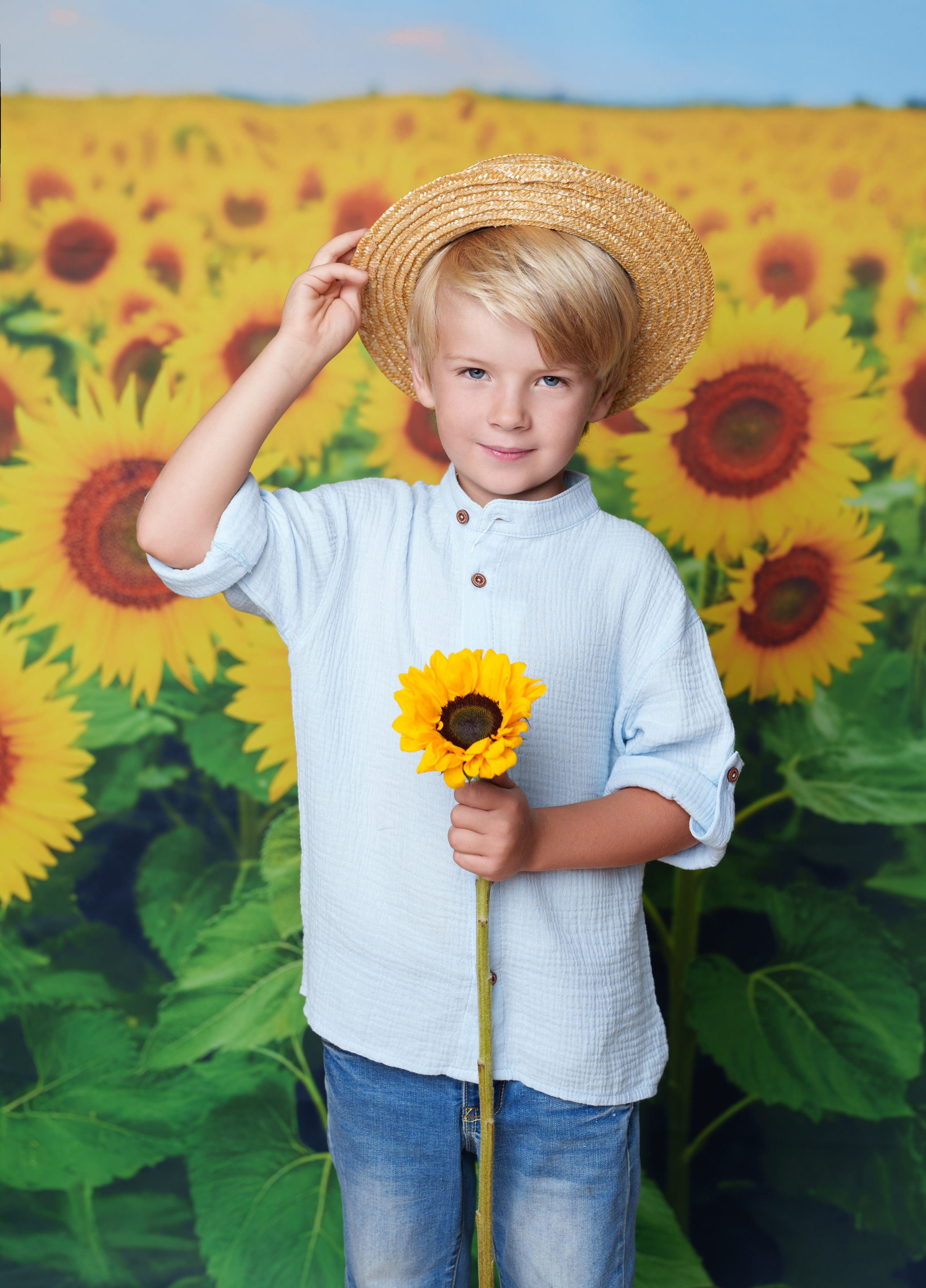 Подсолнухи. Стильные выпускные альбомы, детские фотосессии, сюжетные фотографии