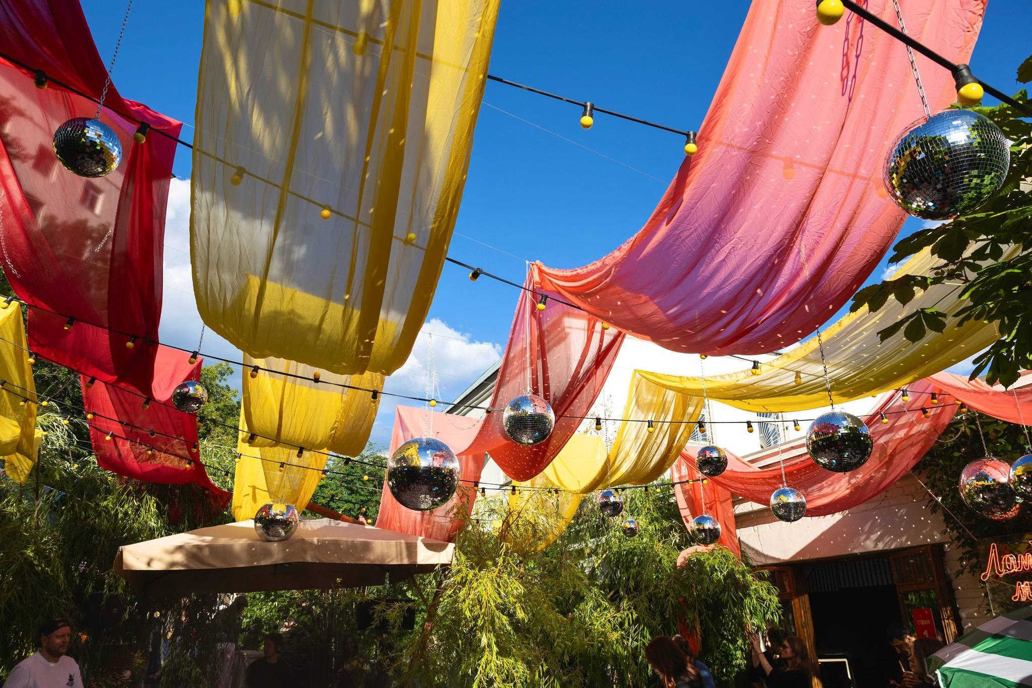 22–23 июня 2024 в пространстве YAUZA / День 1 / фото Саша Жукова. Фотоотчеты «Ламбада-маркета»