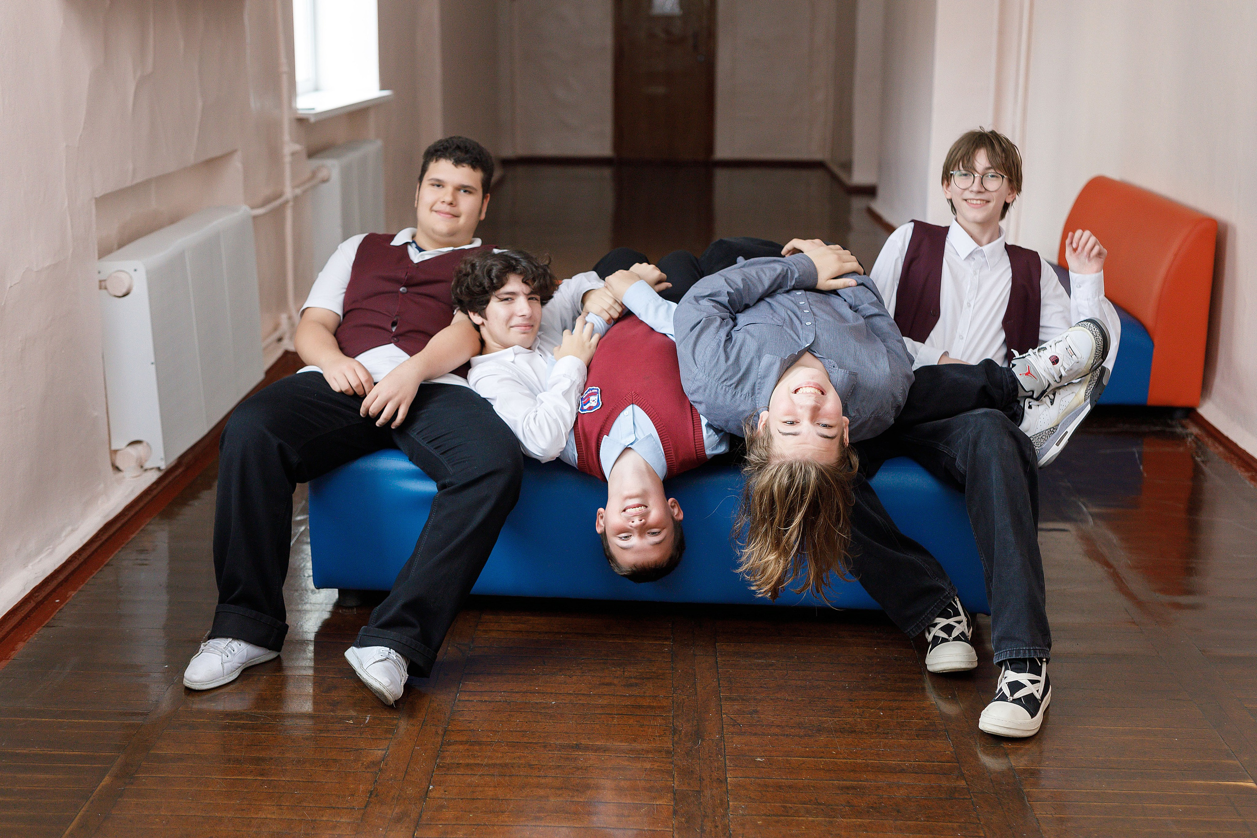 9 класс Школьная. Photoalbum-vl.ru