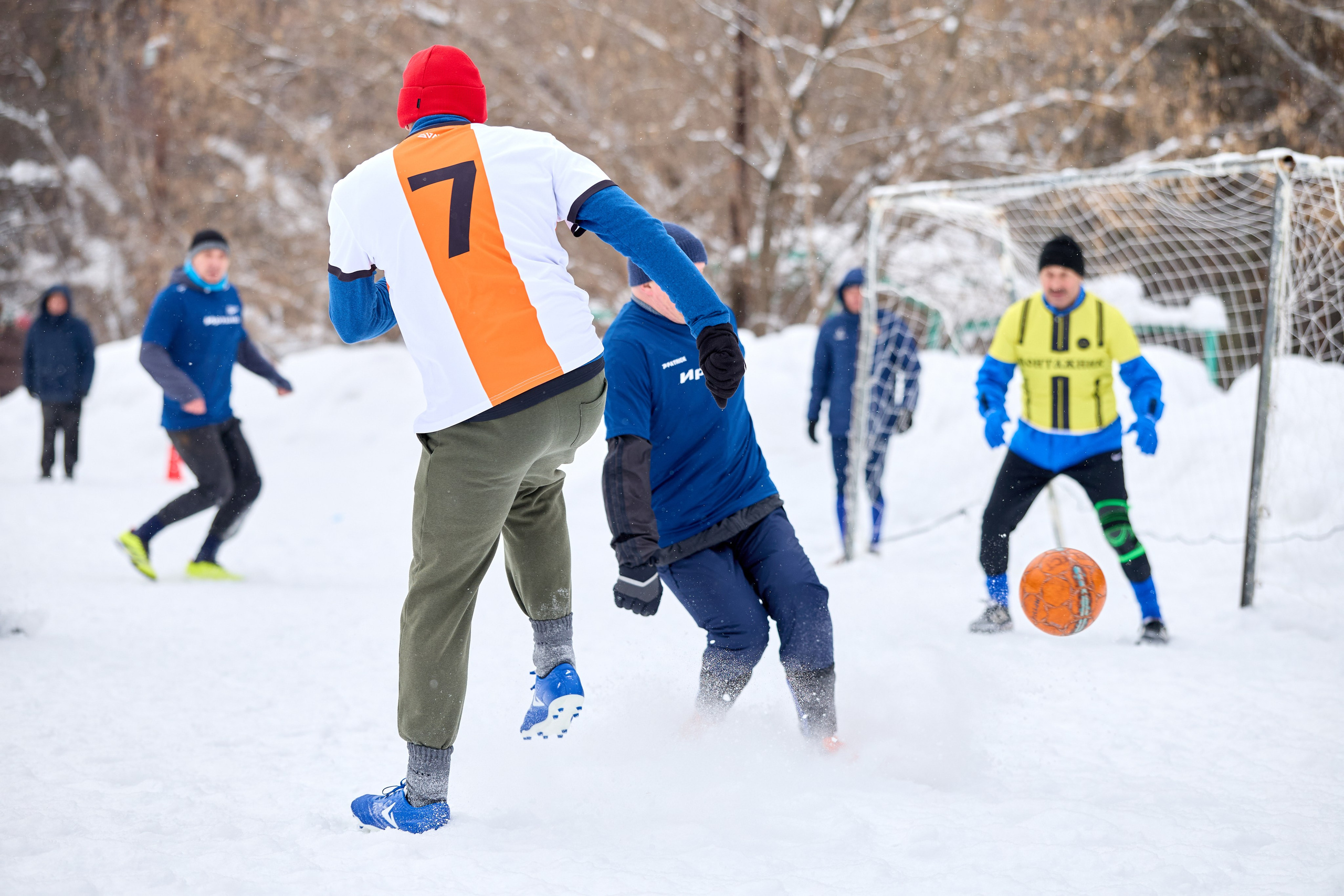 Футбол — Академ Лига. Фотограф в Новосибирске Алена Скокова