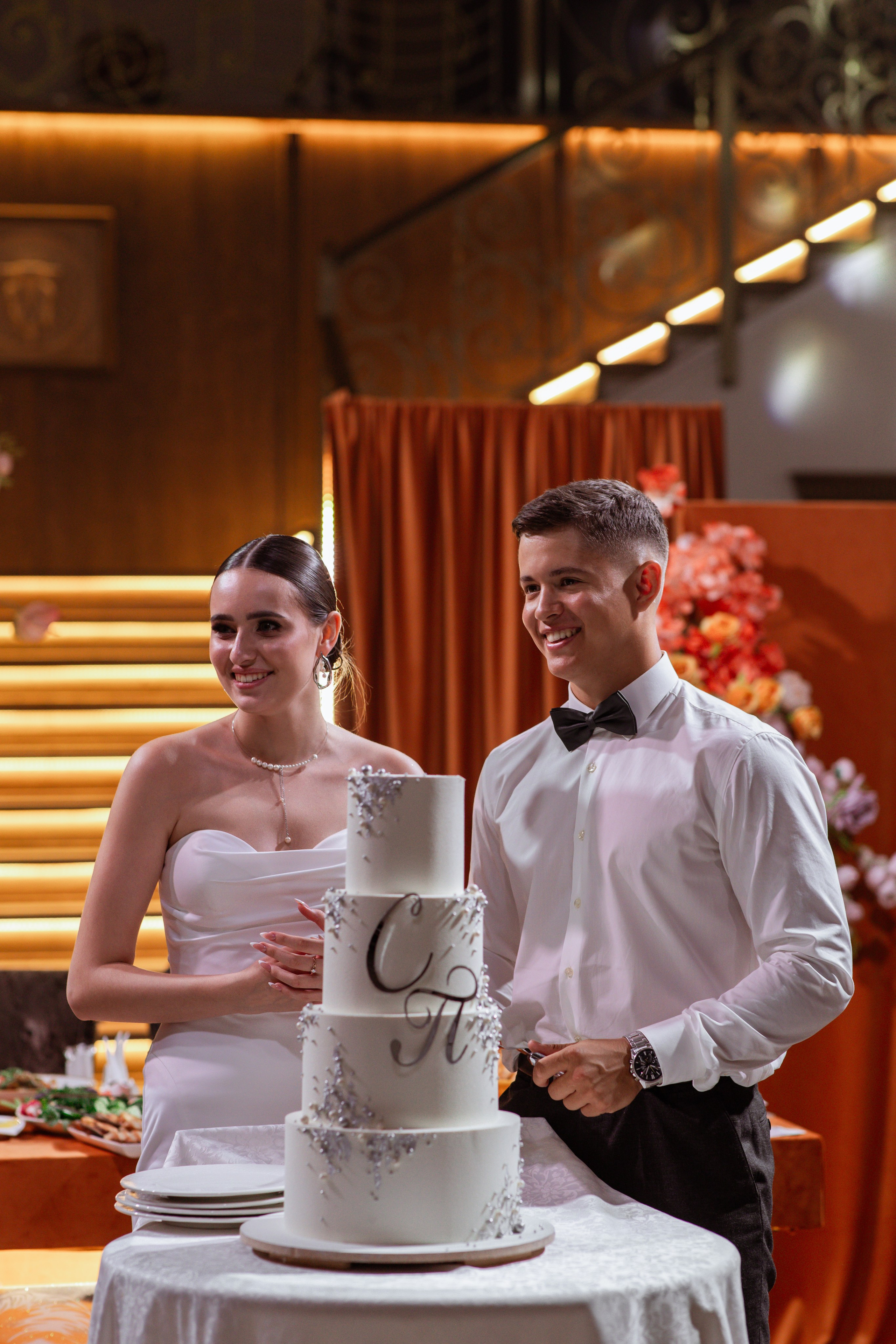 LoveLand: свадьба в тёплых оттенках 🧡. Свадебный фотограф Елена Рубцова