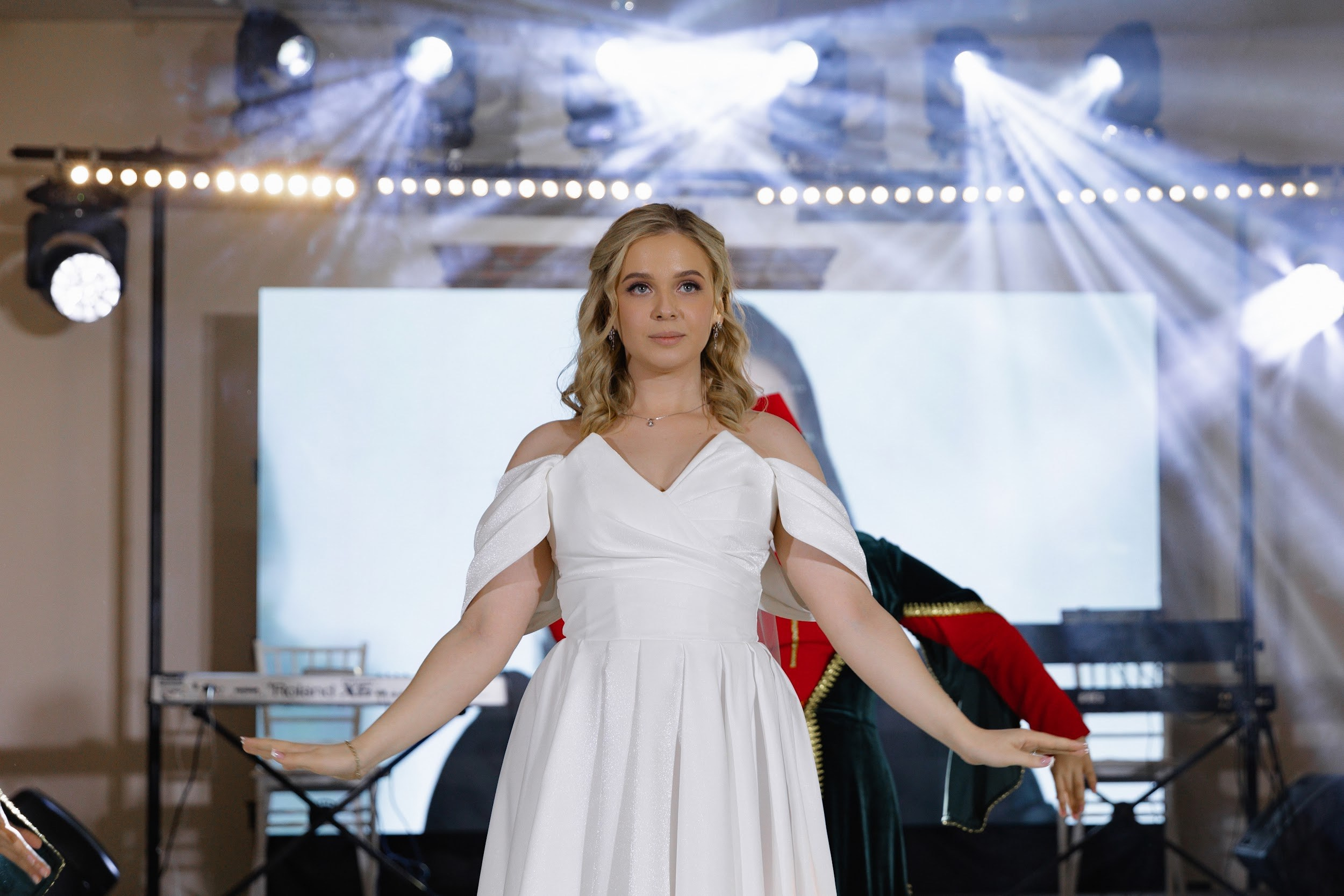 01.06 Вера и Гор. Свадебный организатор Екатеринбург