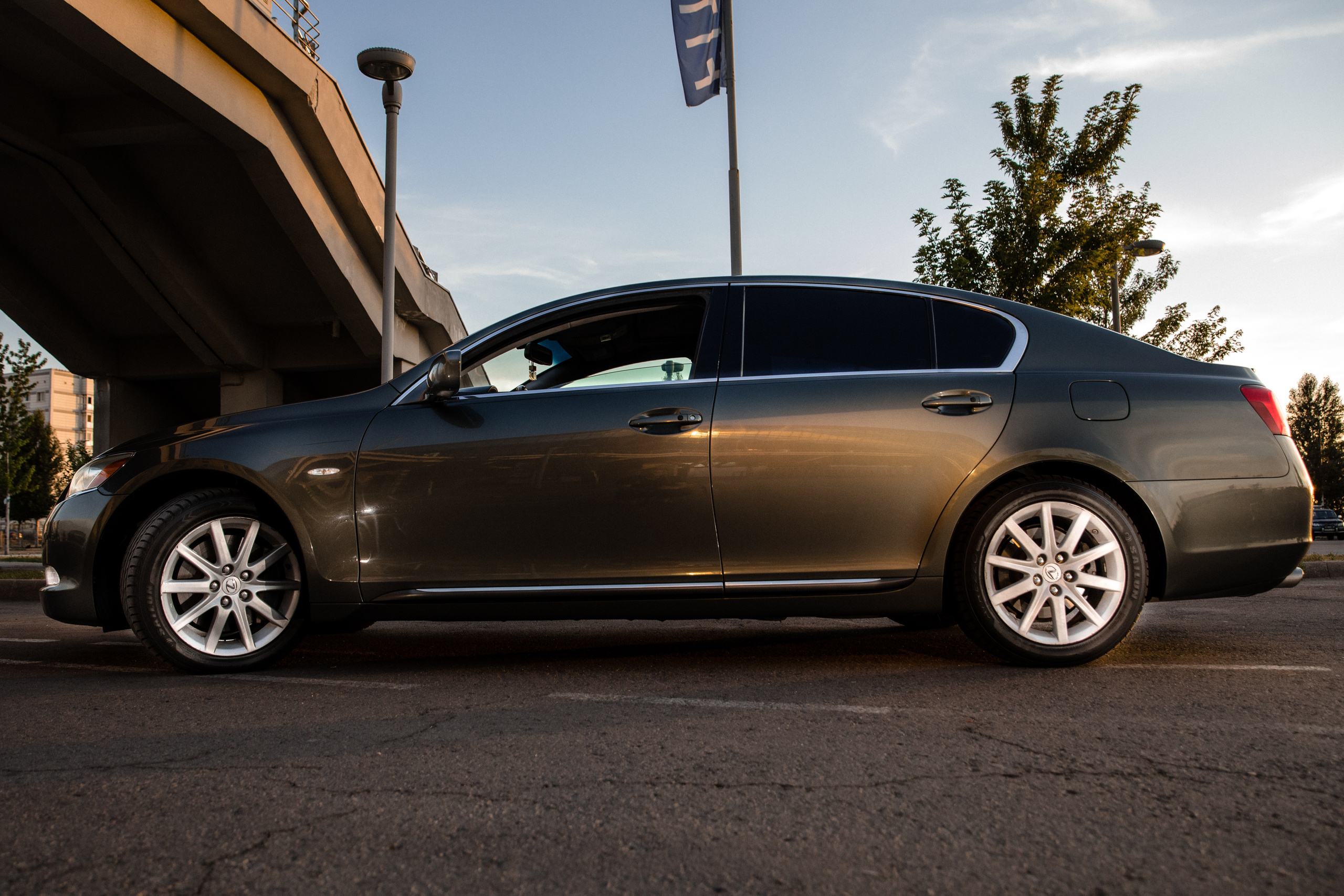 LEXUS GS 300. Свадебный фотограф в Алматы Николай Киреев