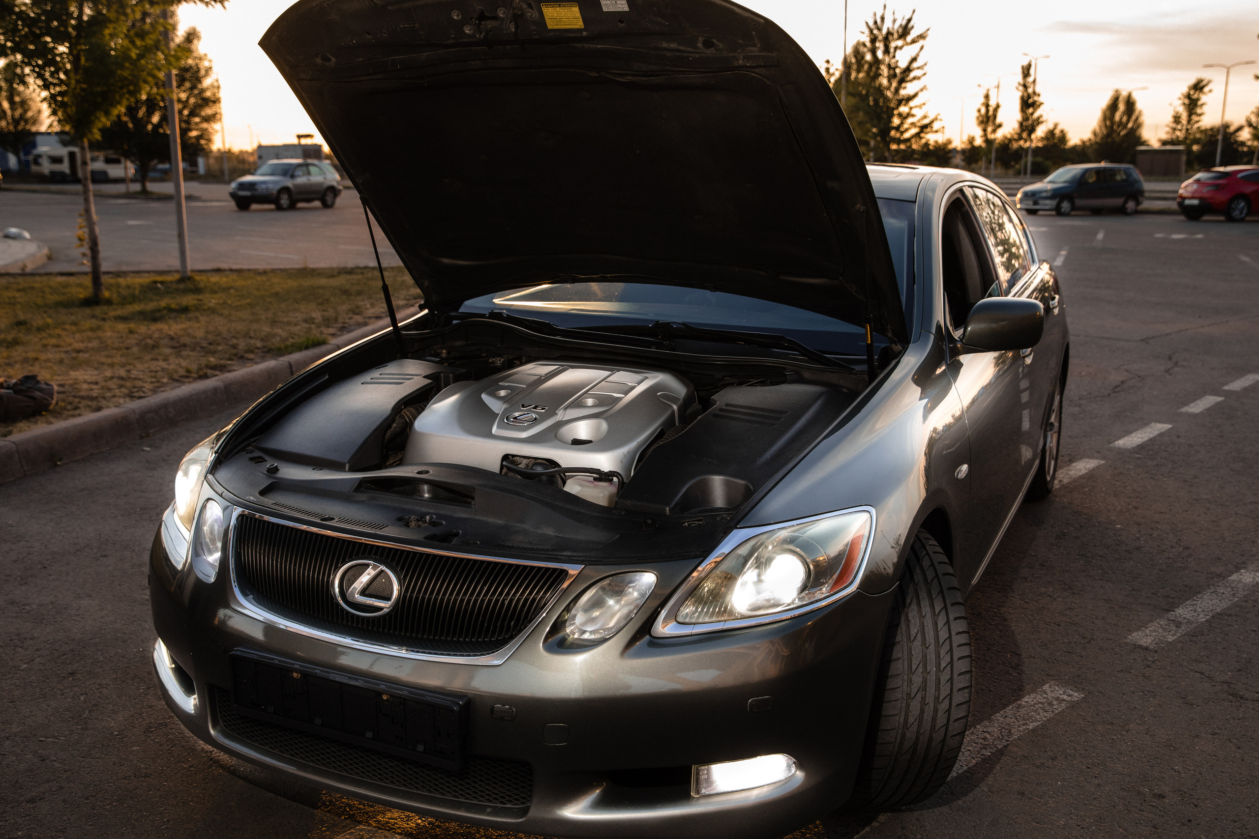 LEXUS GS 300. Свадебный фотограф в Алматы Николай Киреев