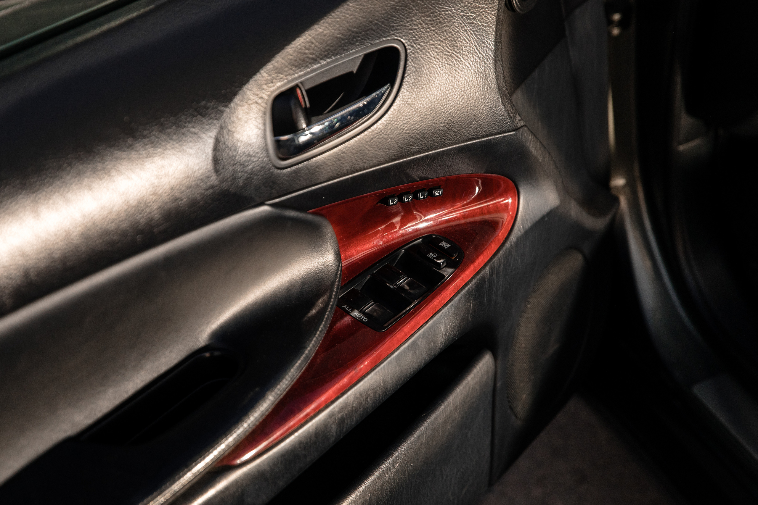 LEXUS GS 300. Свадебный фотограф в Алматы Николай Киреев