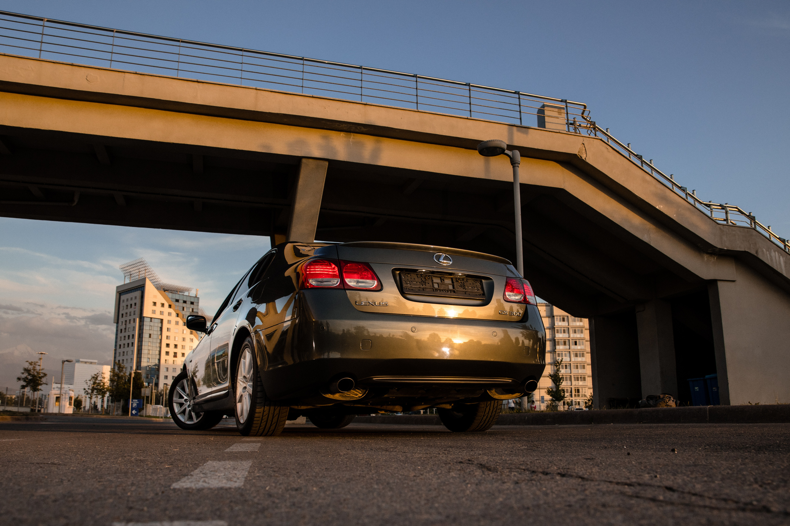 LEXUS GS 300. Свадебный фотограф в Алматы Николай Киреев