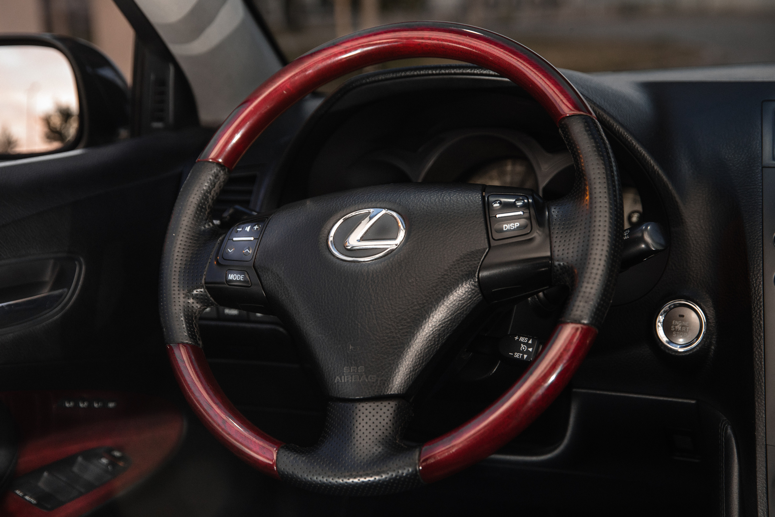 LEXUS GS 300. Свадебный фотограф в Алматы Николай Киреев