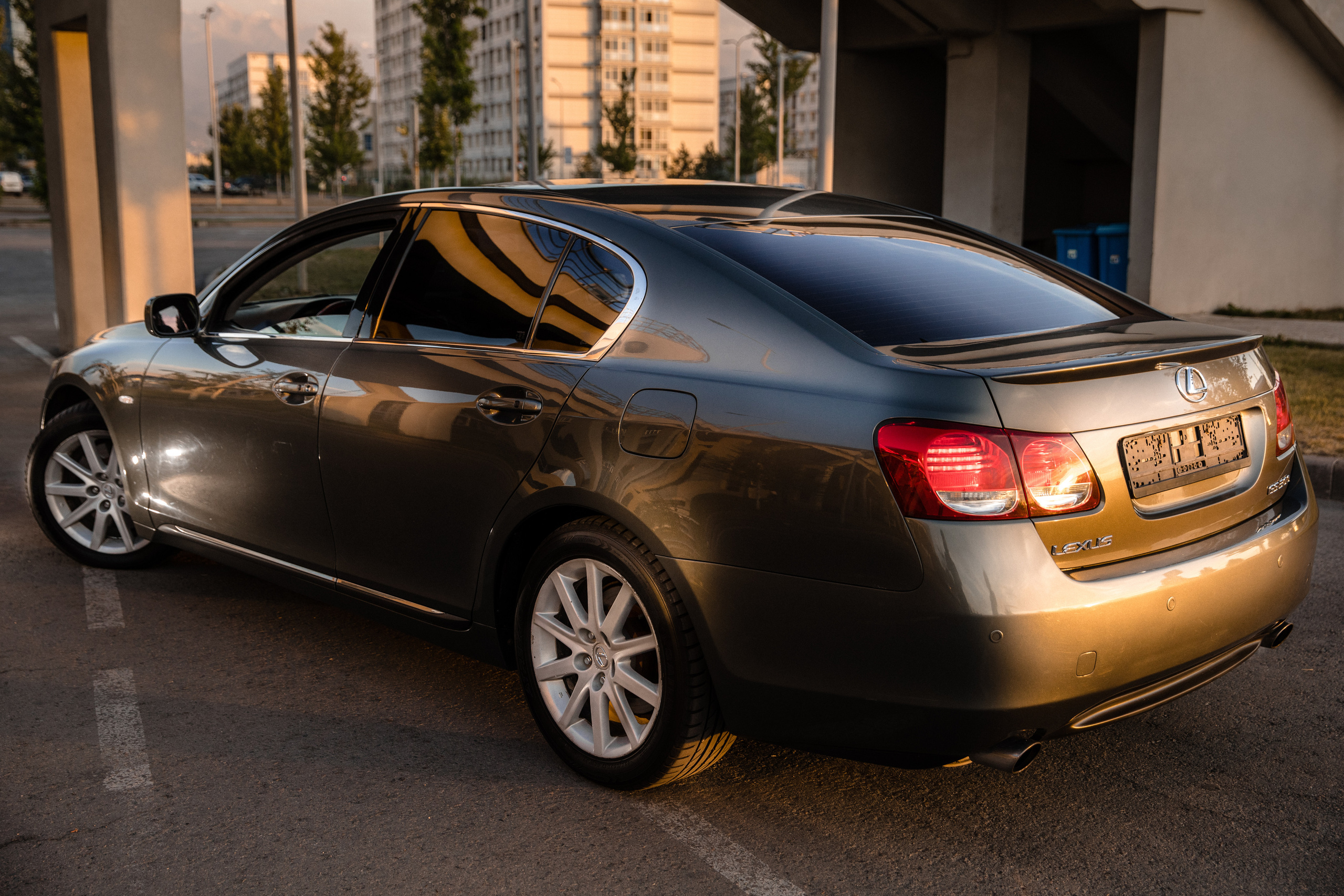 LEXUS GS 300. Свадебный фотограф в Алматы Николай Киреев