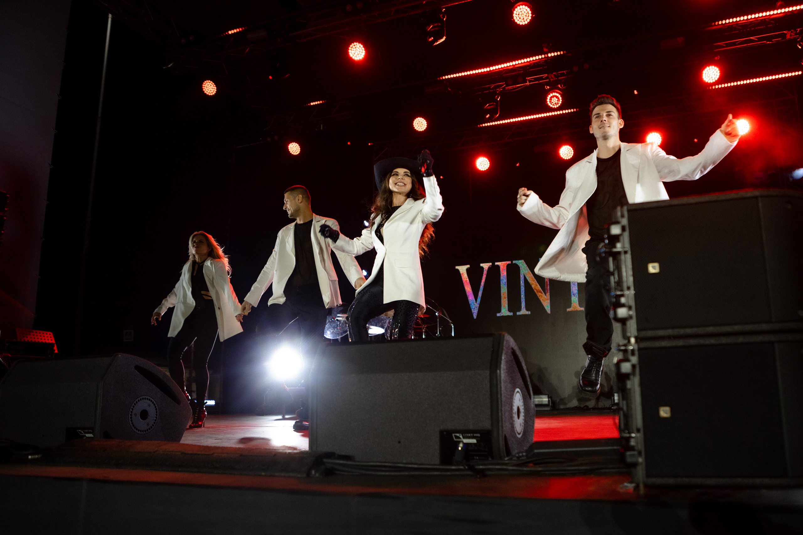 Группа «Винтаж». Анна Плетнёва. Фотограф Москва и Московская область