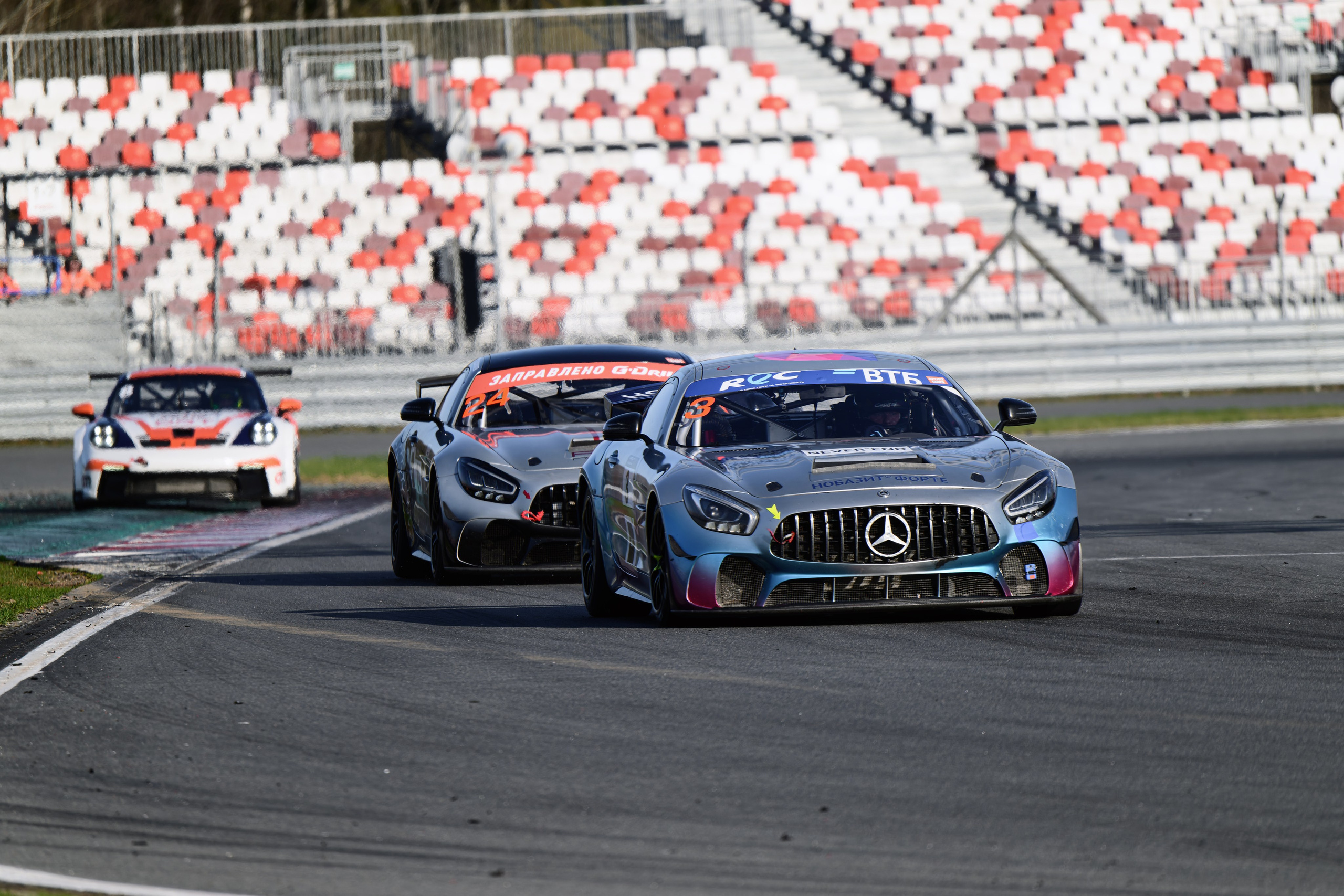 19 апреля 2025 GT Cup. Гран-При Москвы. Moscow Raceway. Фотограф Антон Медведев iCoguar Yadro Capital RT Spora GT