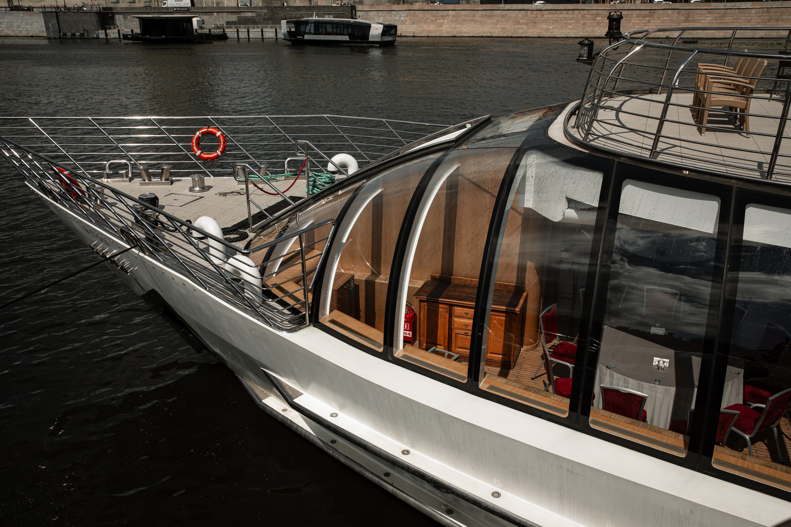 Премиальный клуб ABOSS | Мастер-класс на яхте. Alexey Sentyurin, brands and business photographer in Moscow