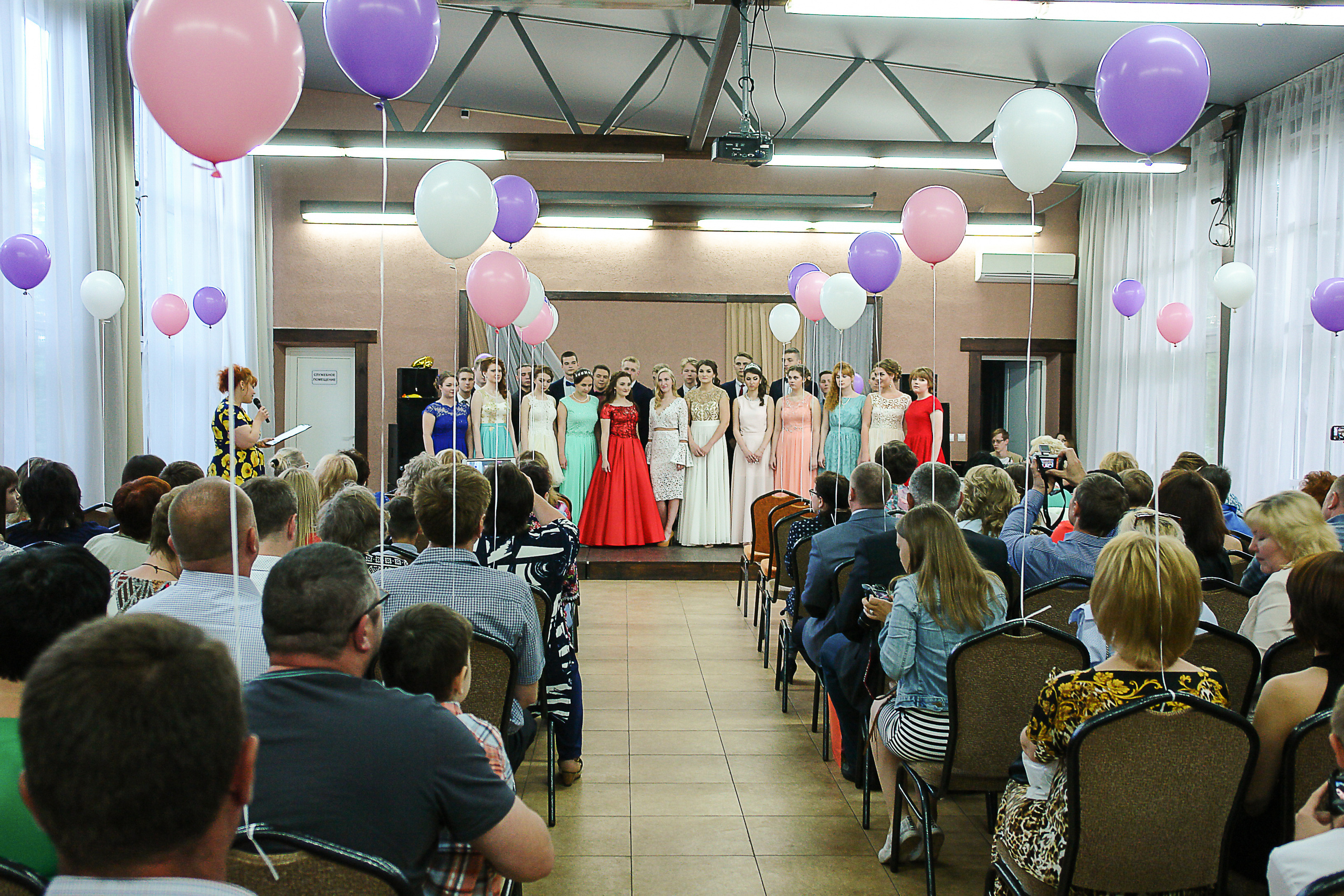 Фотосъемка в детском саду фотосъемка в школе Дипломы Выпускник Фотопла. Фотосъемка в детском саду и школе. Фотоальбомы и фотокниги ВЫПУСКНИК