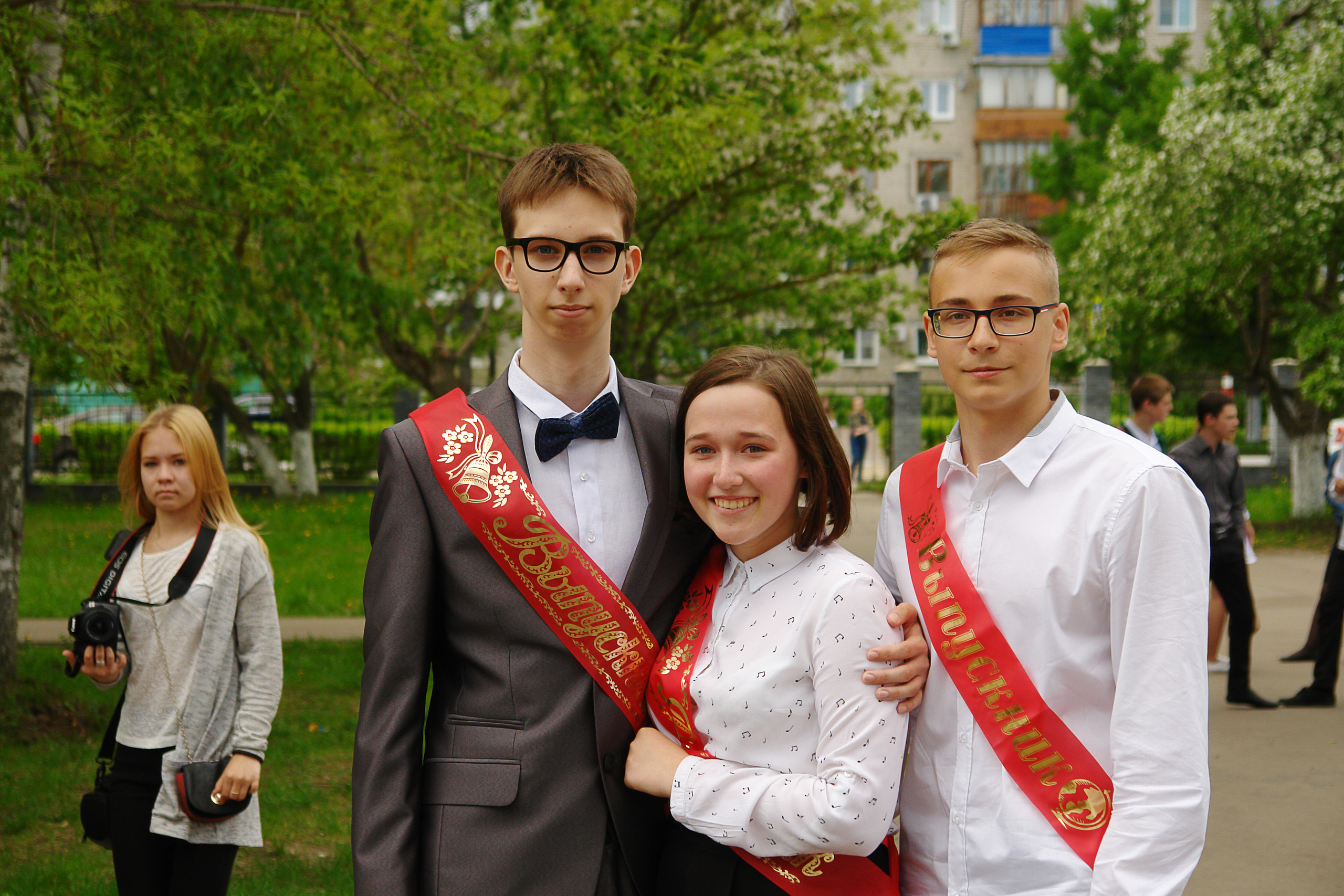 Фотосъемка в детском саду фотосъемка в школе Дипломы Выпускник Фотопла. Фотосъемка в детском саду и школе. Фотоальбомы и фотокниги ВЫПУСКНИК