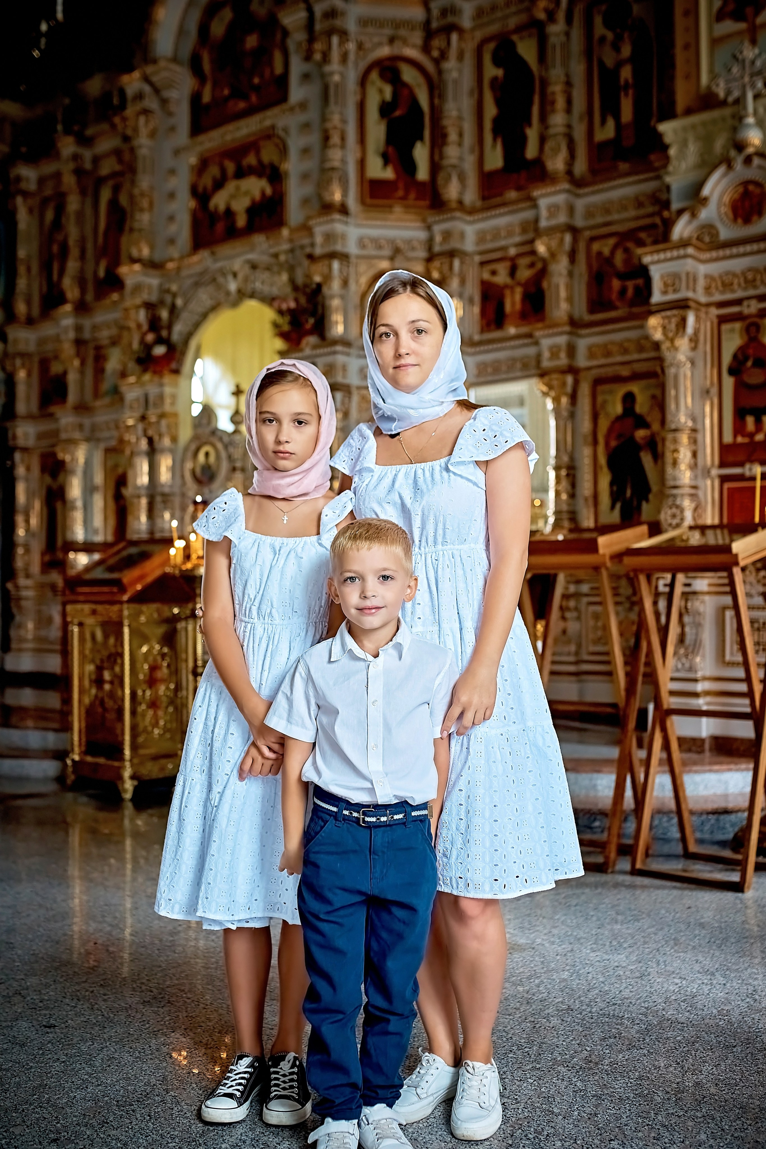 Фотограф на Крещение и Венчание в Барнауле