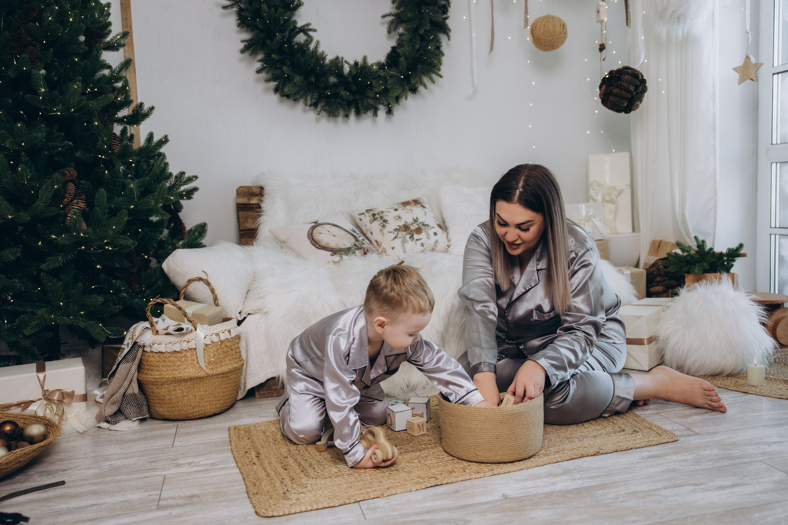 В студии 8 этаж. Свадебный, семейный фотограф в Иркутске Светлана Макаричева