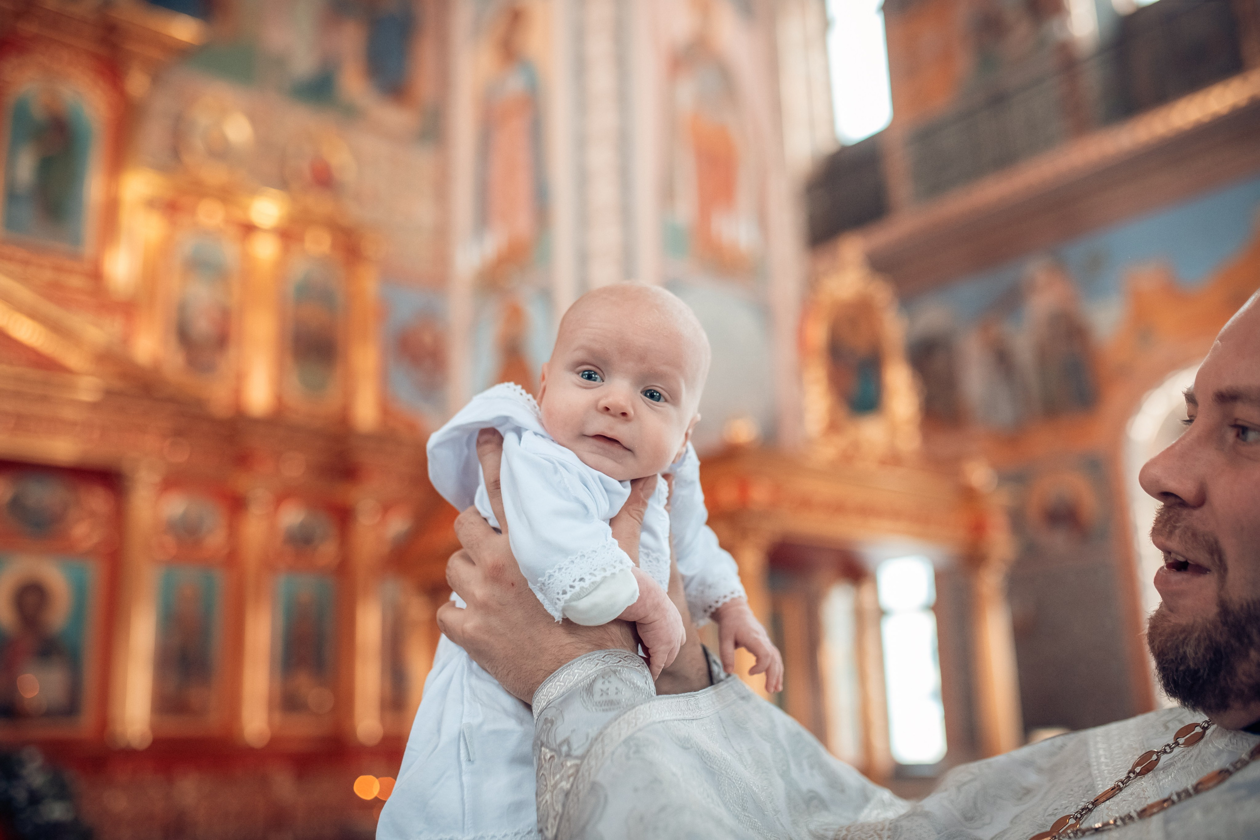 Крещение Ивана в храме Георгия Всеволодовича. Екатерина Крапивина фотограф церковных Таинств в Нижний Новгороде