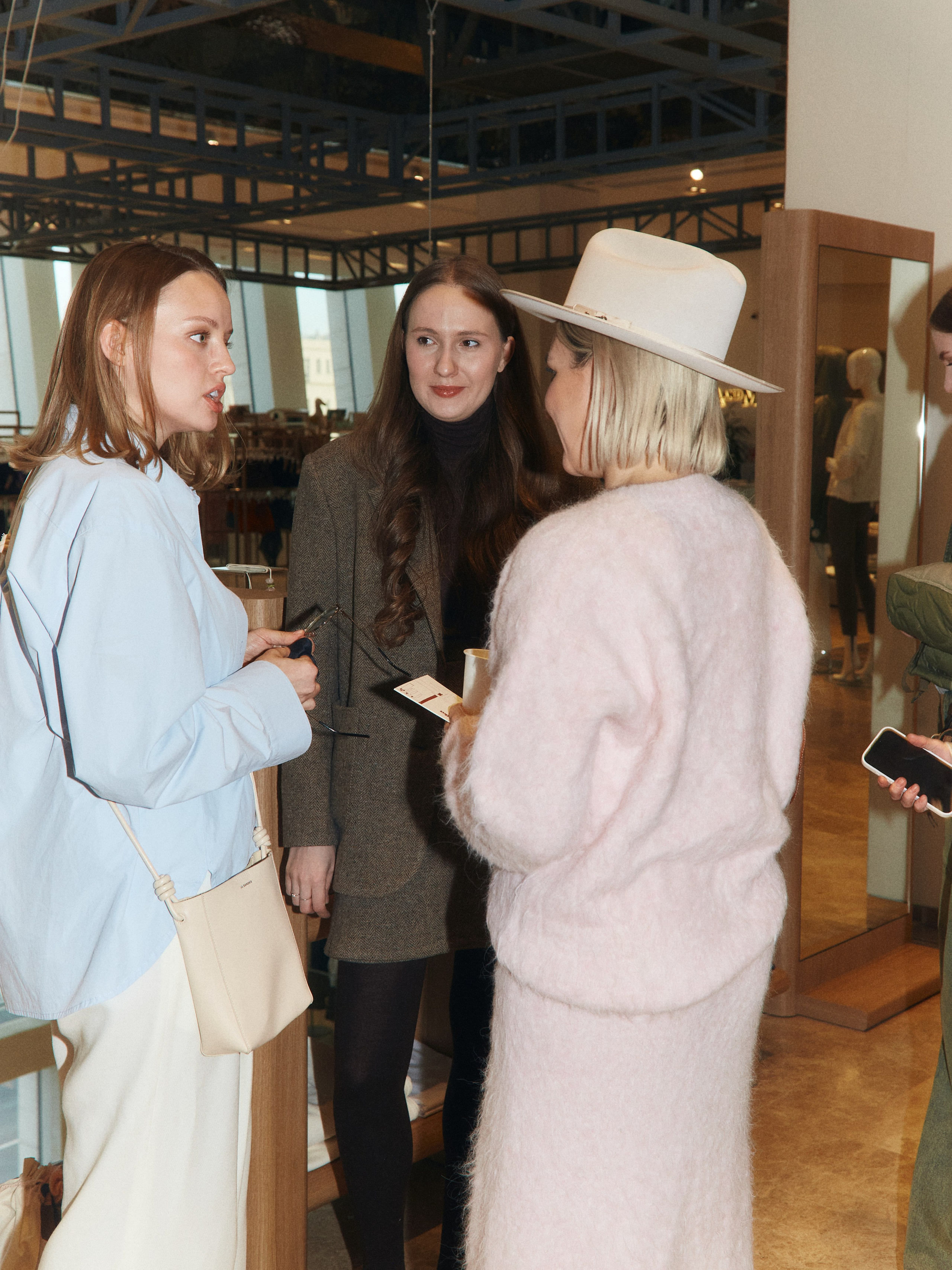 CHAIKA store opening in Tsvetnoy. Photographer Daria Ilkevich