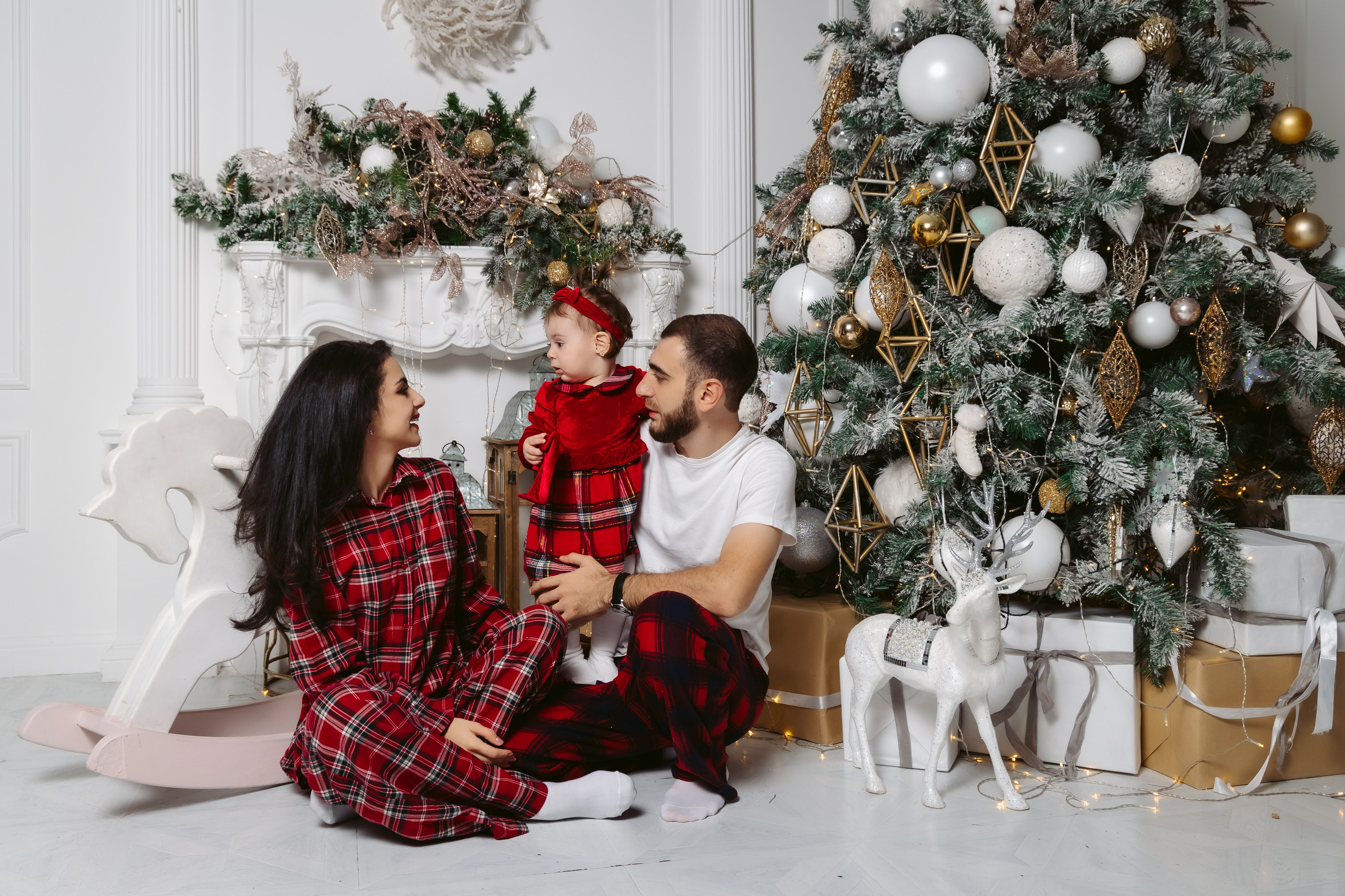 Новый Год 2025. Свадебный Фотограф в Москве Гор Магтагян