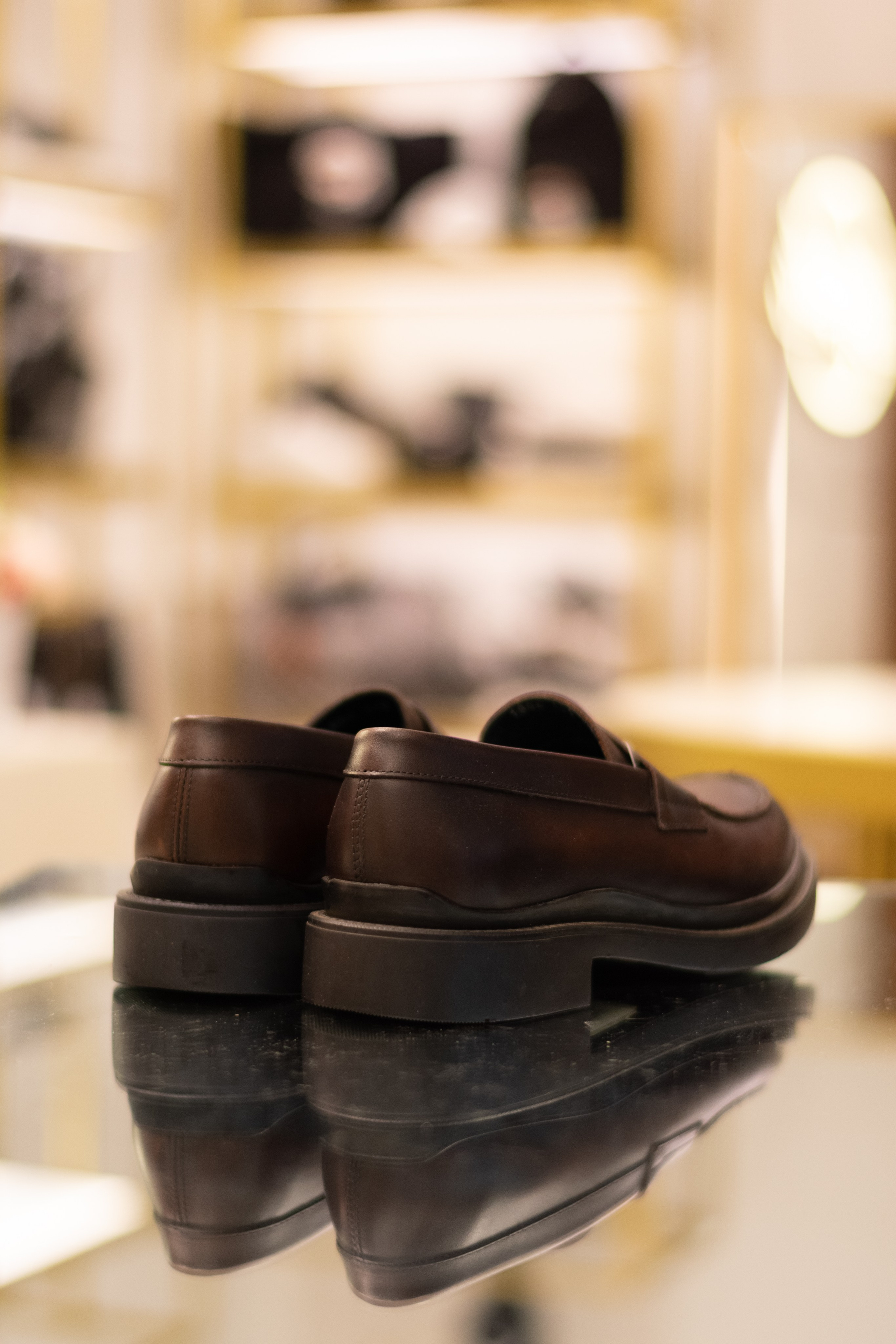 Для организаций. Предметная фотосессия для обувного магазина Capsula. Фотограф/видеограф Богдан Голованов