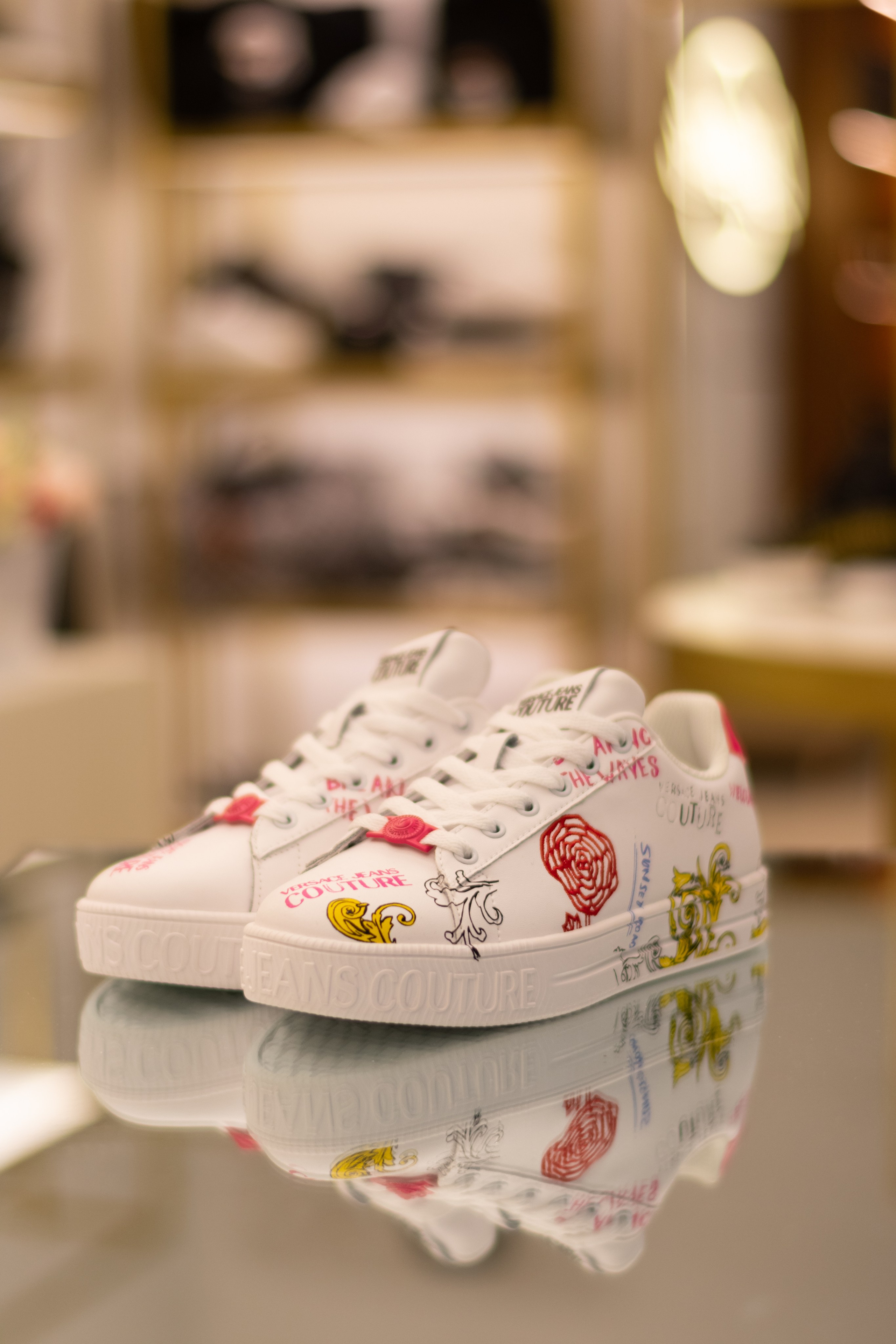 Для организаций. Предметная фотосессия для обувного магазина Capsula. Фотограф/видеограф Богдан Голованов