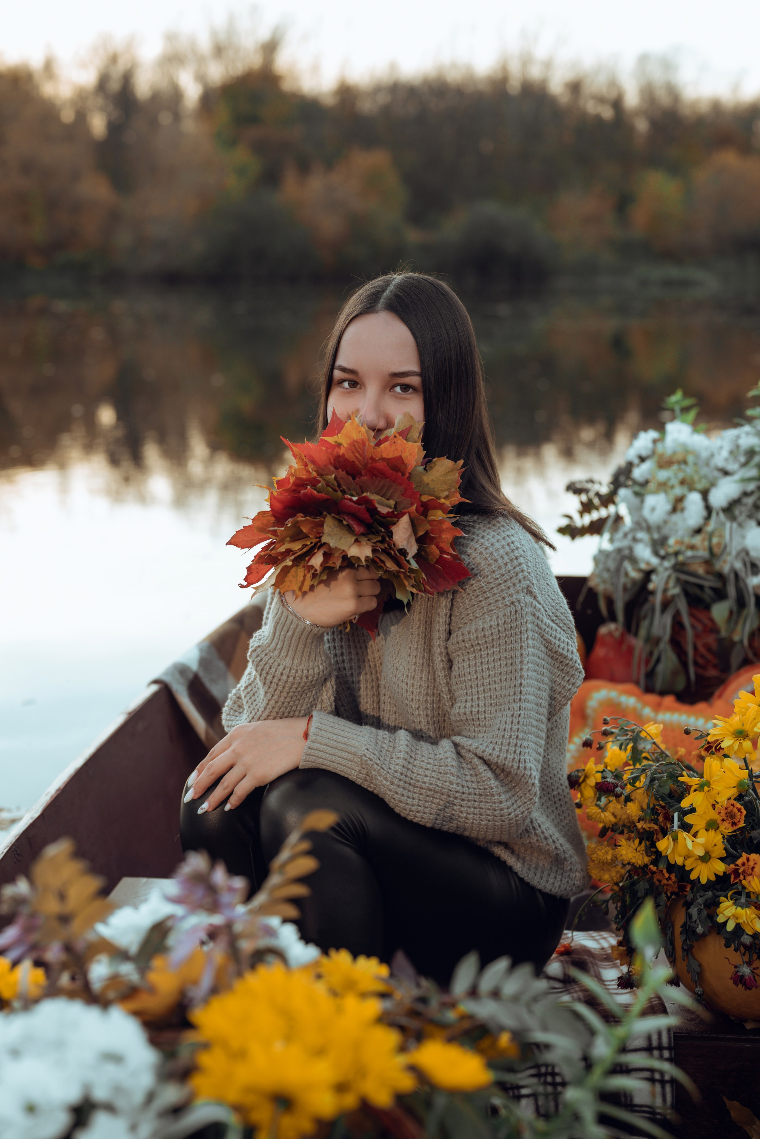 Фотопроект с осенней лодкой. Фотограф в городе Салават