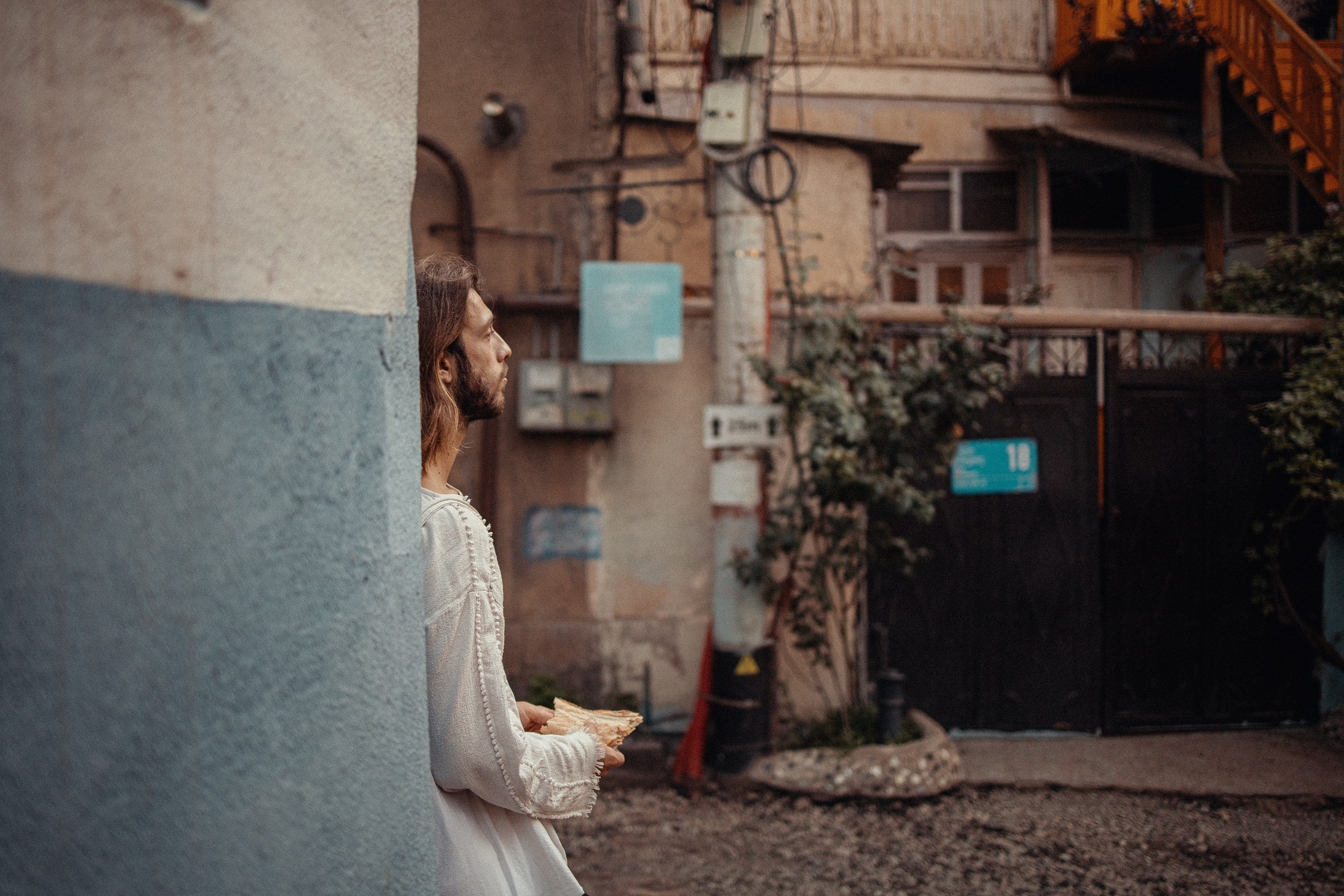 R.A.SVET / утро в Тбилиси. Фотограф Наталья Гончарова. Снимаю живые портреты в Алматы