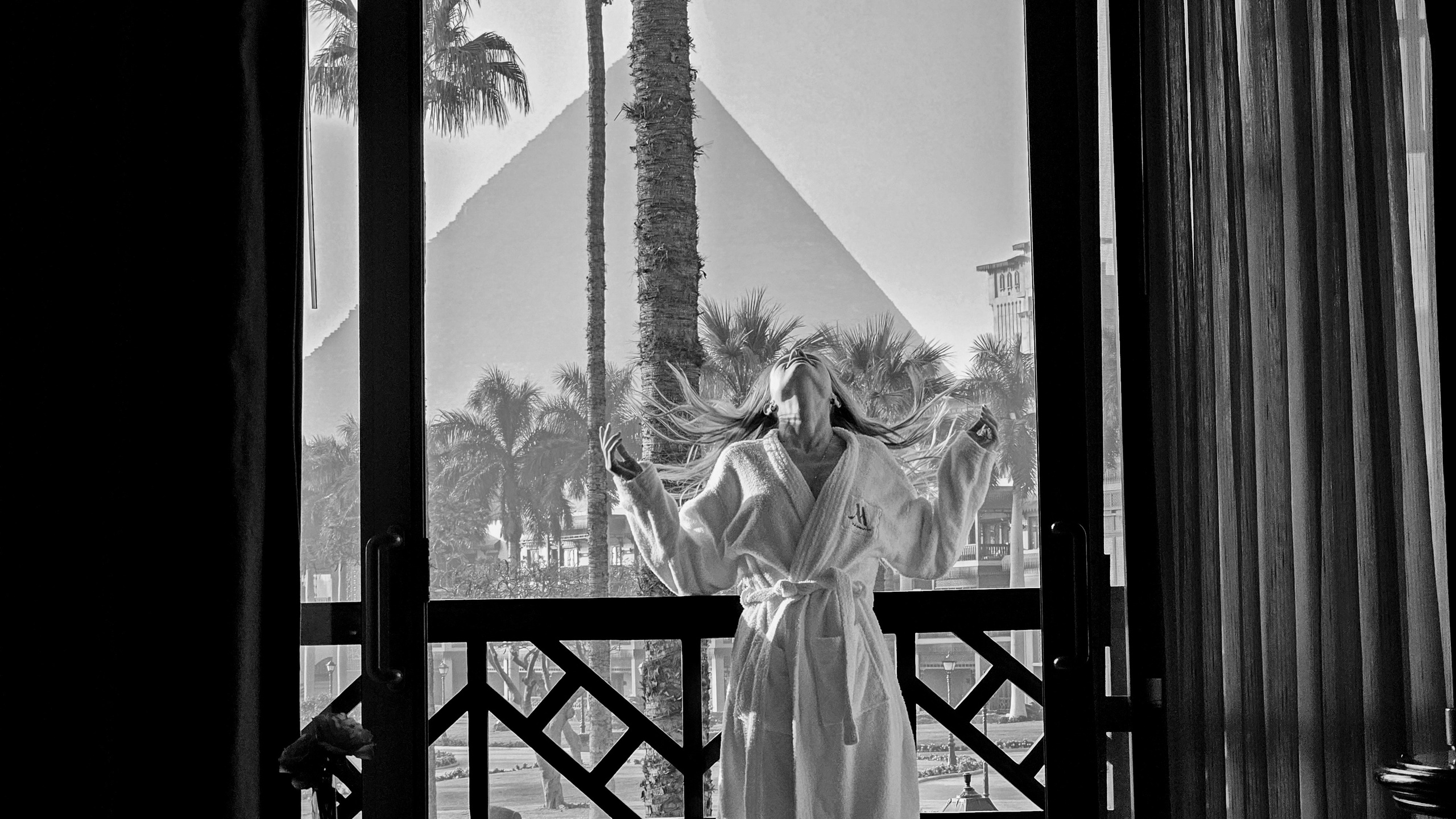 Юлька. Жизнь организатора