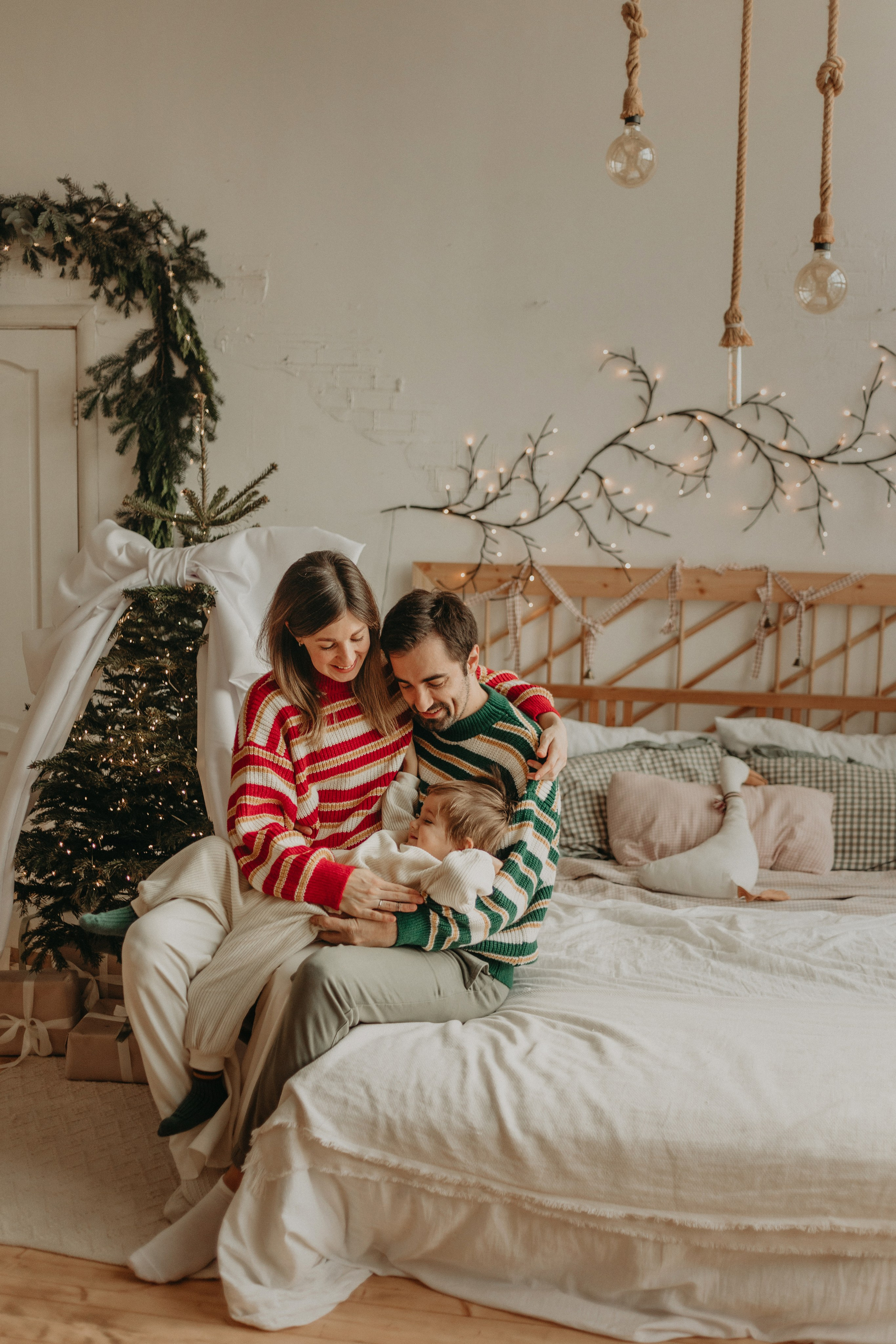 Новогодние фотографии 2024\2025 году, короткие сьемки. Фотограф в Краснодаре Евгения Михаевич