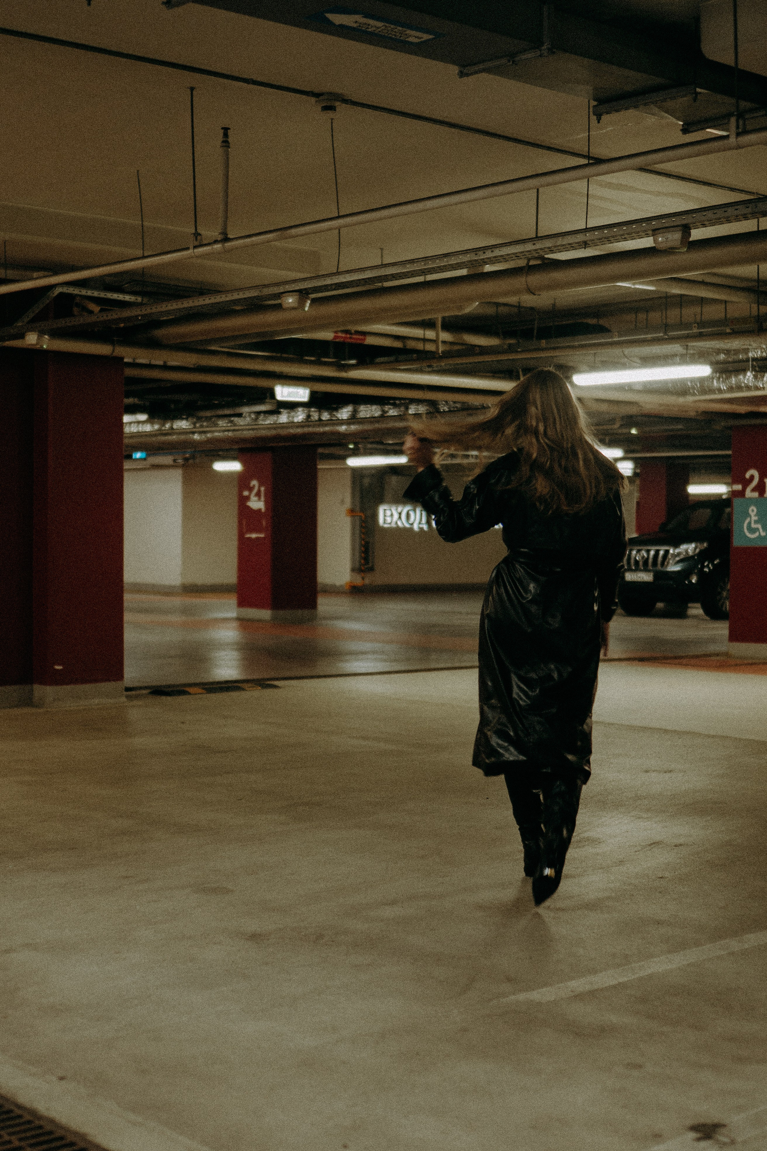 НА ПАРКОВКЕ. Профессиональный фотограф, Санкт-Петербург — Виктория Богомолова