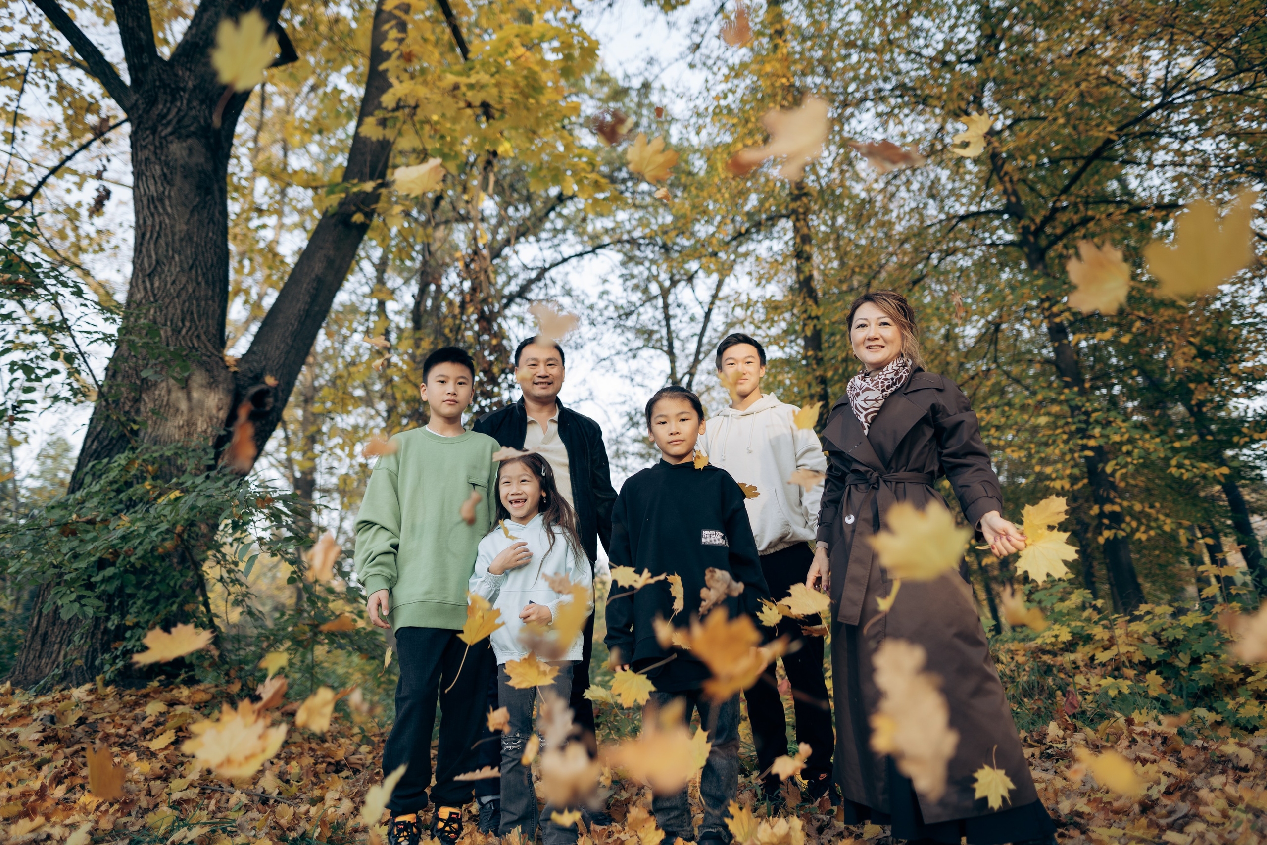 Дружная семья. Фотограф в Алматы Чалова Нафиса
