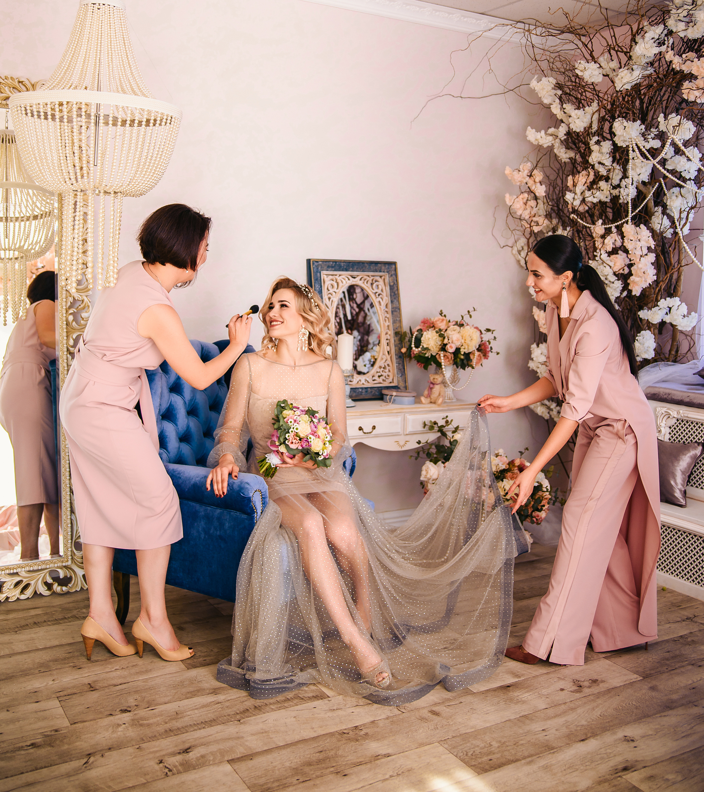 утро невесты,  невеста, свадьба , фотограф тимашевск, свадебный фотограф, сборы невесты , свадебный фотограф краснодар 