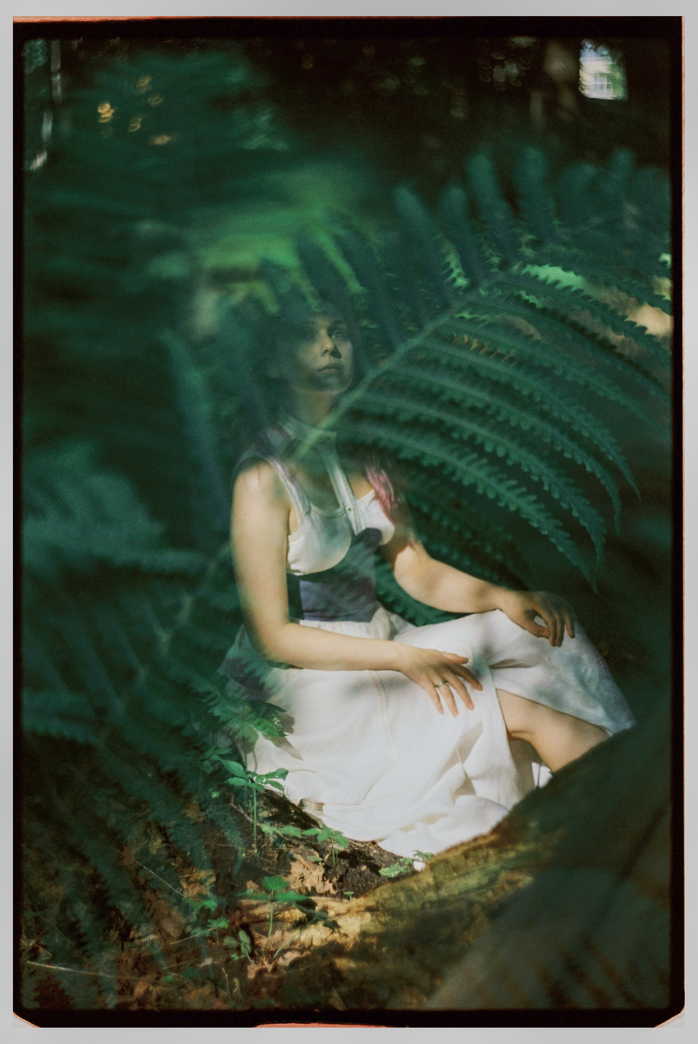 Фотосессия на Лютеранском кладбище на пленку для Кати в Санкт-Петербурге. Светлана Гопанюк. Портретный фотограф. Санкт-Петербург. СПб