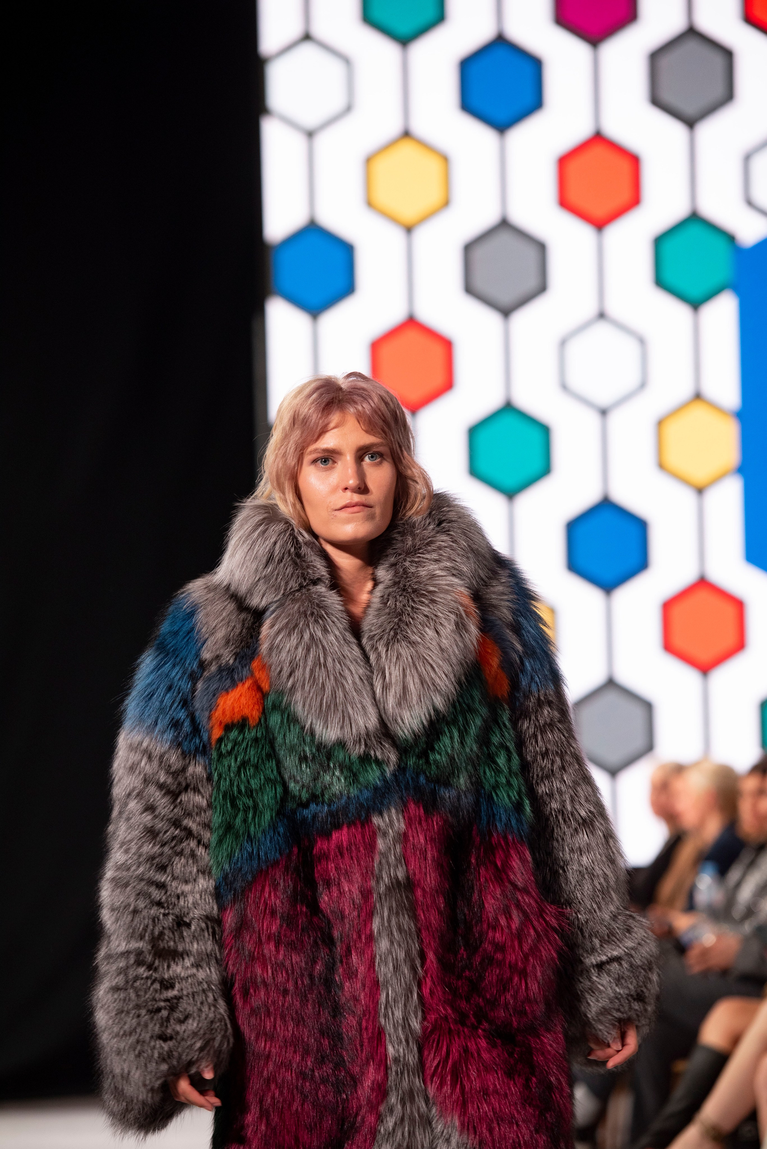 Фотограф на модельный показ. Свадебный, семейный, фэшн фотограф, школьный фотограф в Сочи