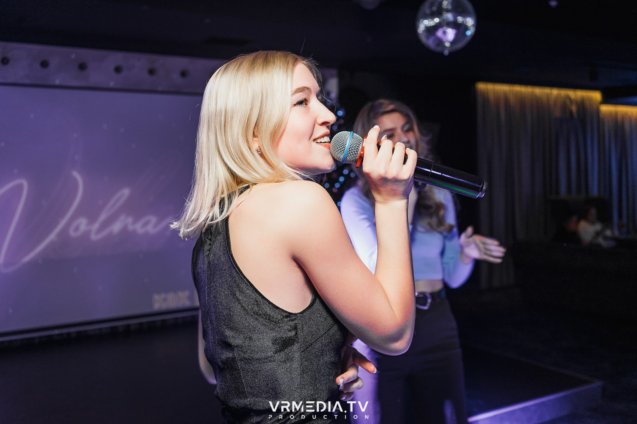 Старый новый год в караоке-баре «Volna»