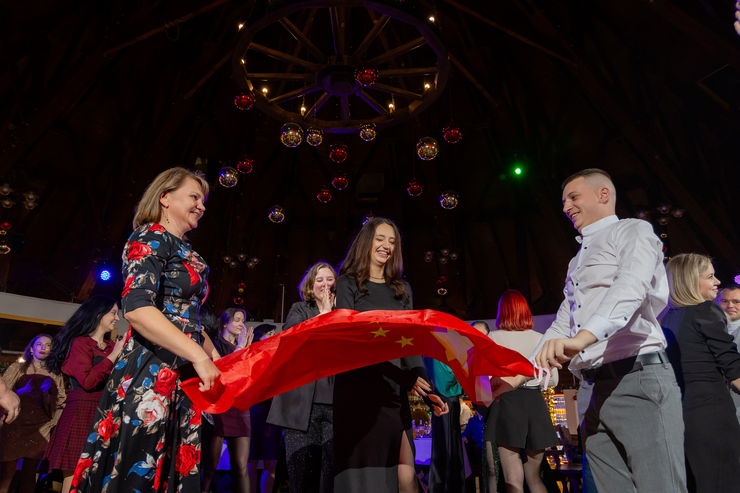 Корпоративная новогодняя съемка для логистической компании ИТА. Свадебный фотограф в Минске/Беларуси Сергей Спиридонов