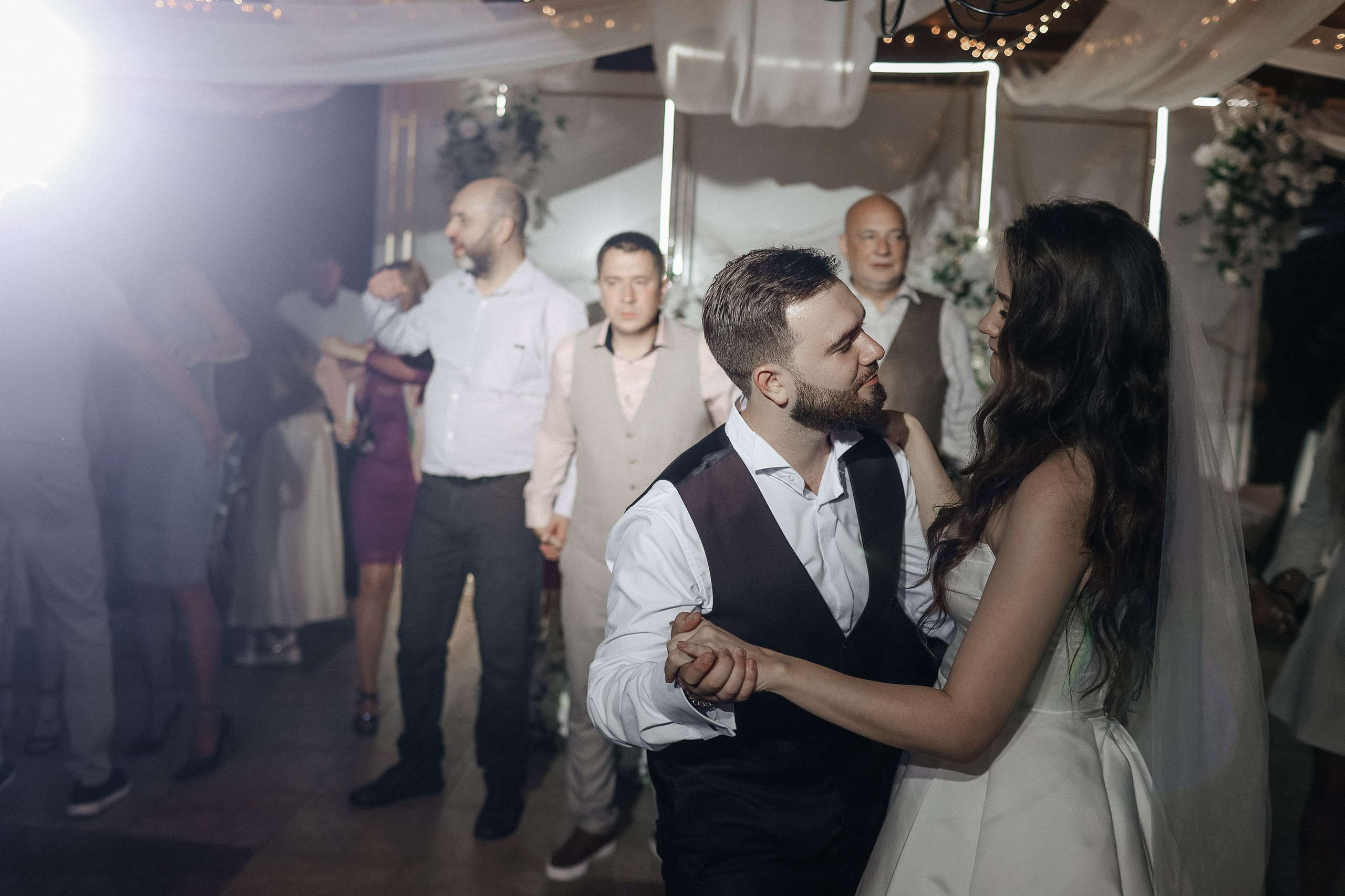 ЮРИЙ&ВАЛЕРИЯ. Фотограф Константин Неретин Магнитогорск, Челябинск, Екатеринбург, Москва, Питер, Тюмень