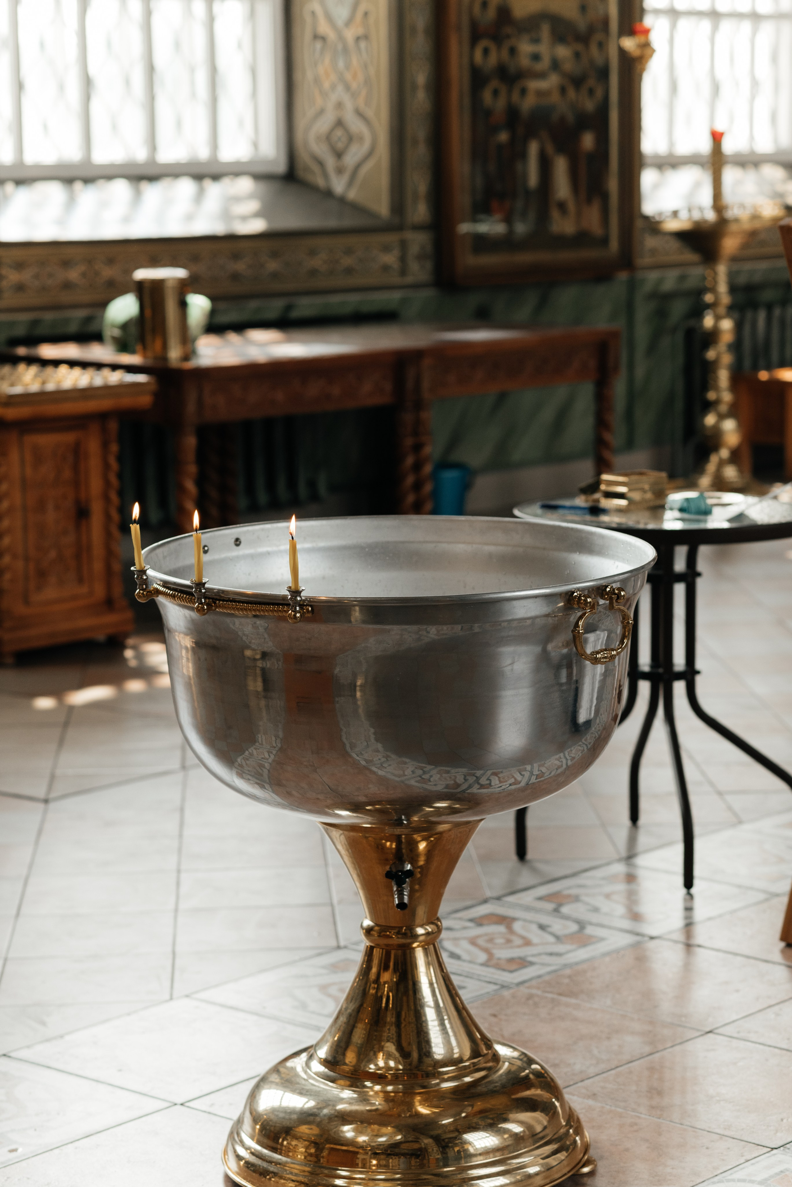 Таинство крещения Артёма. Фотограф Елена Кучук